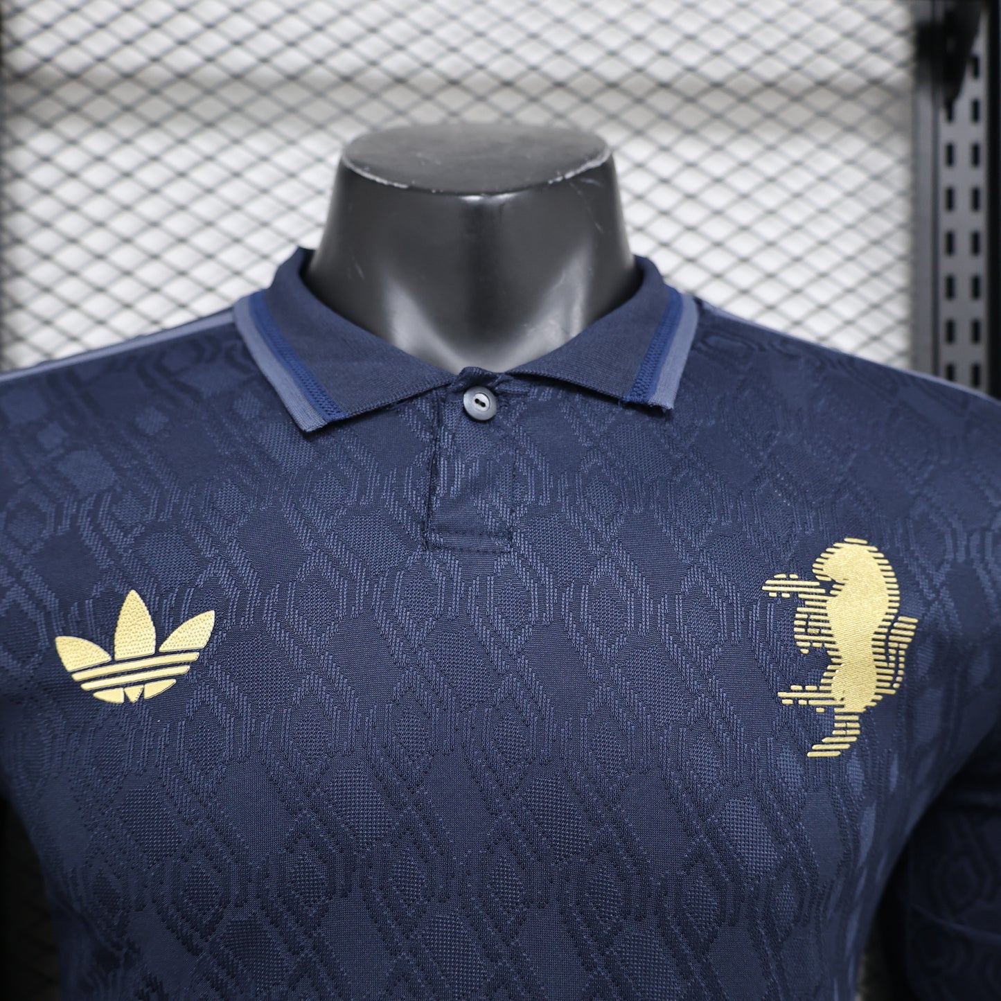 Juventus longsleeve third jersey. Season 24/25 (Player Version)