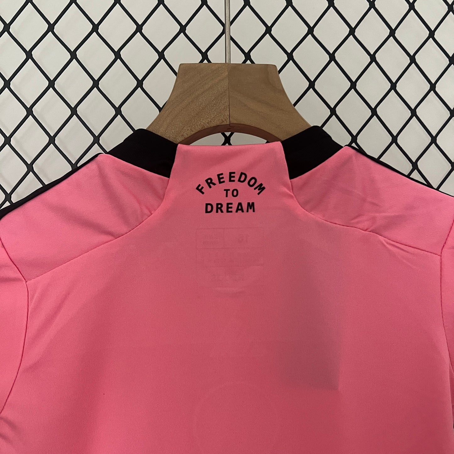 Inter Miami home kids set. Season 24/25