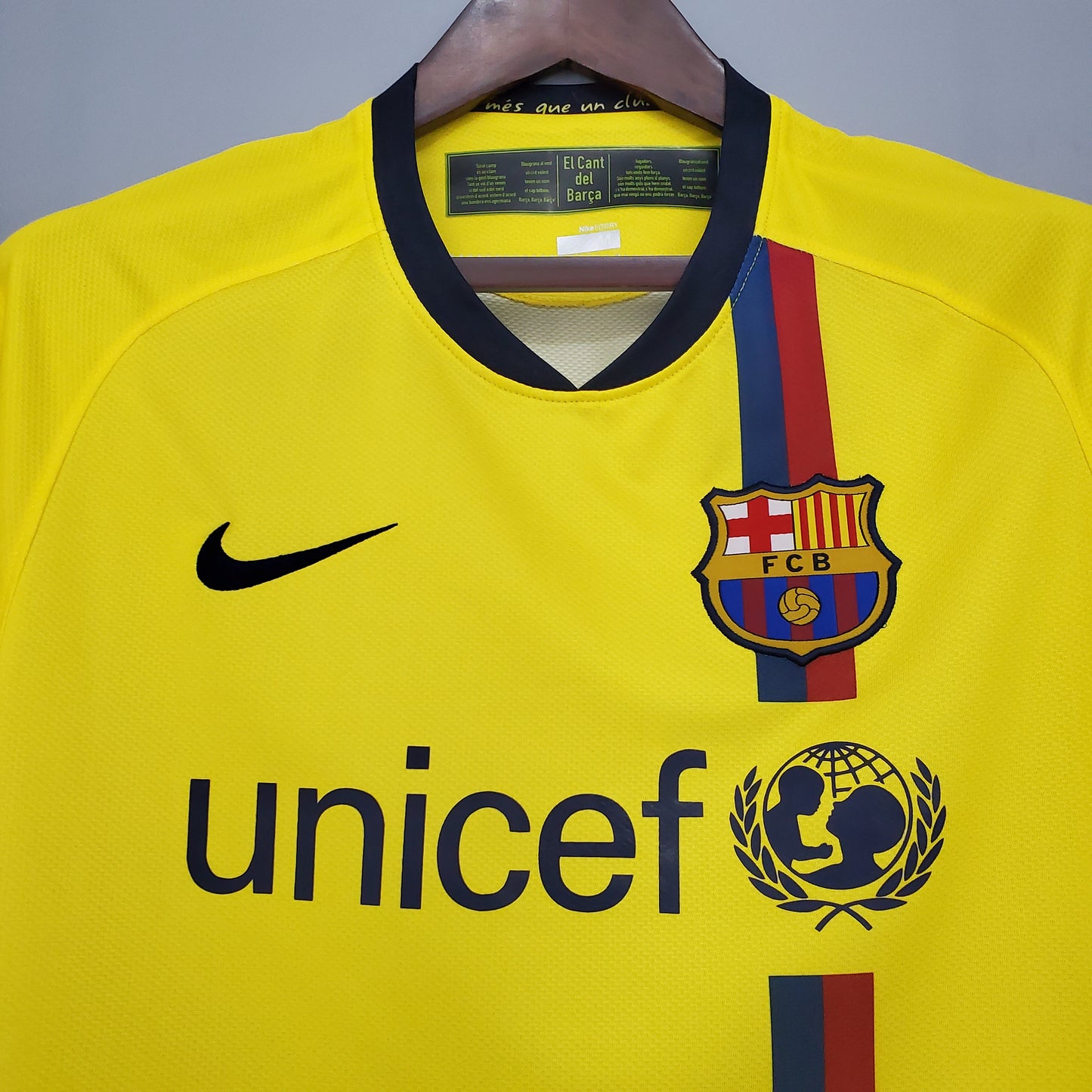 Barcelona away jersey. Season 08/09