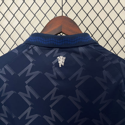 Manchester United away jersey. Season 24/25