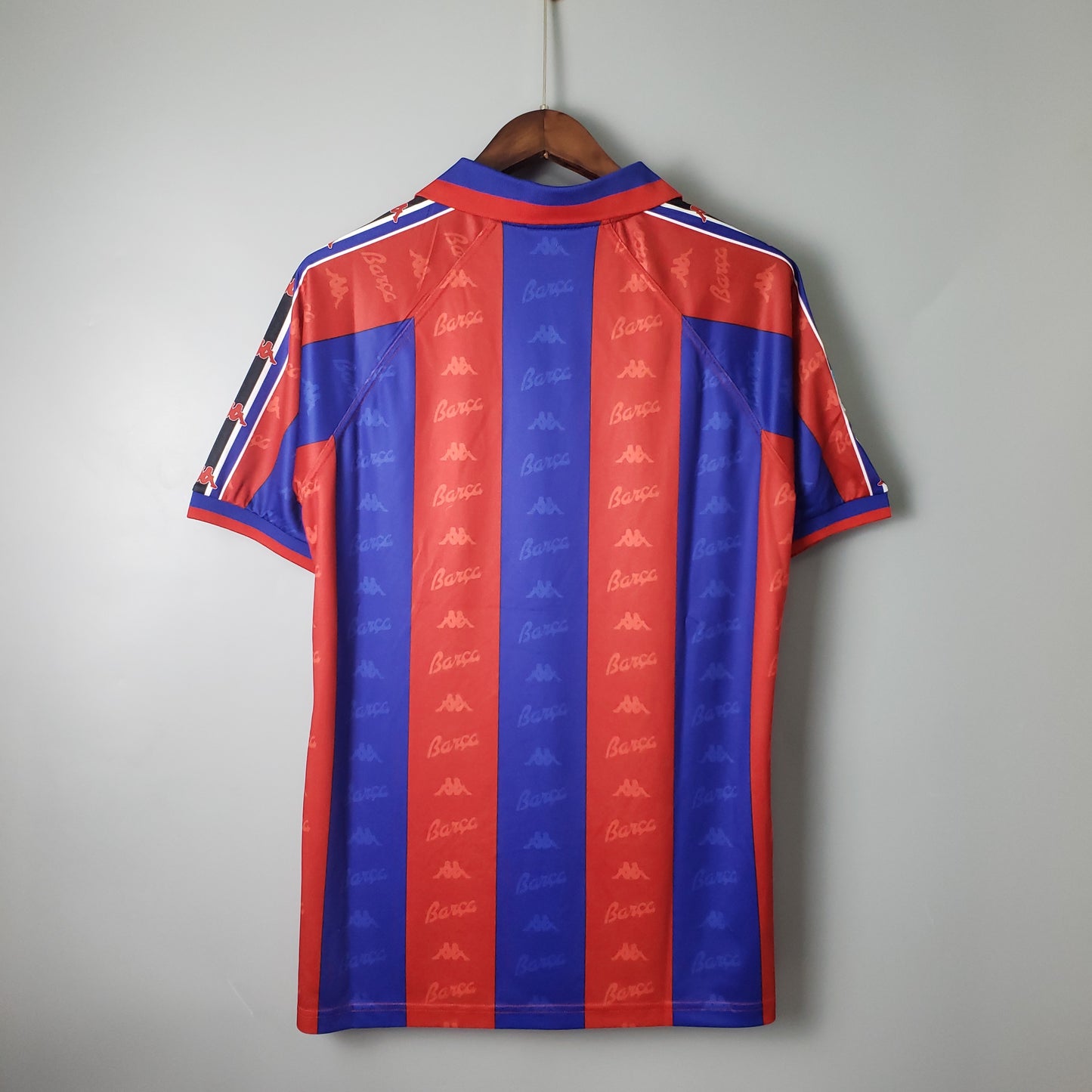 Barcelona home jersey. Season 96/97