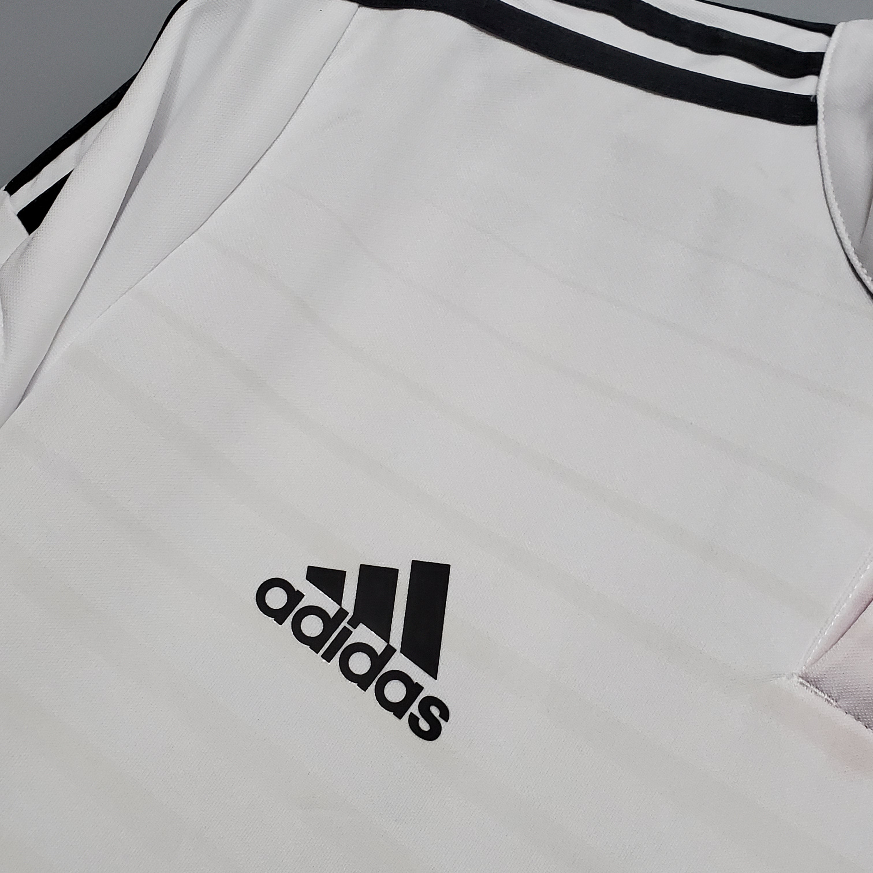 Real Madrid longsleeve home jersey. Season 14/15