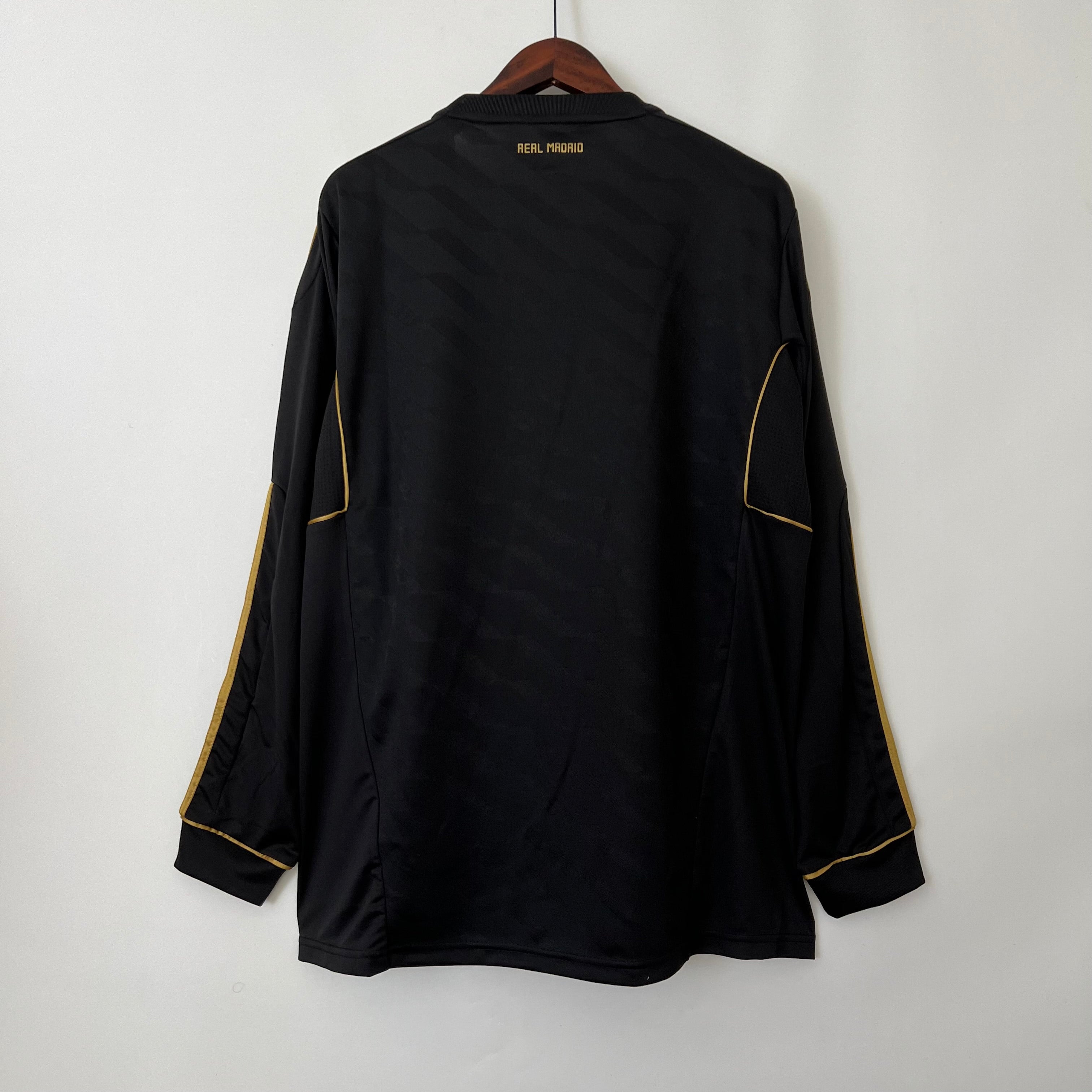 Real Madrid longsleeve away jersey. Season 11/12