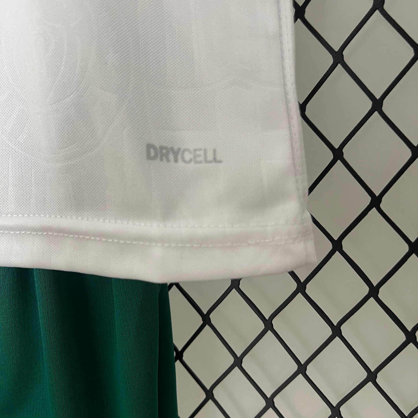 Palmeiras away kids set. Season 24/25