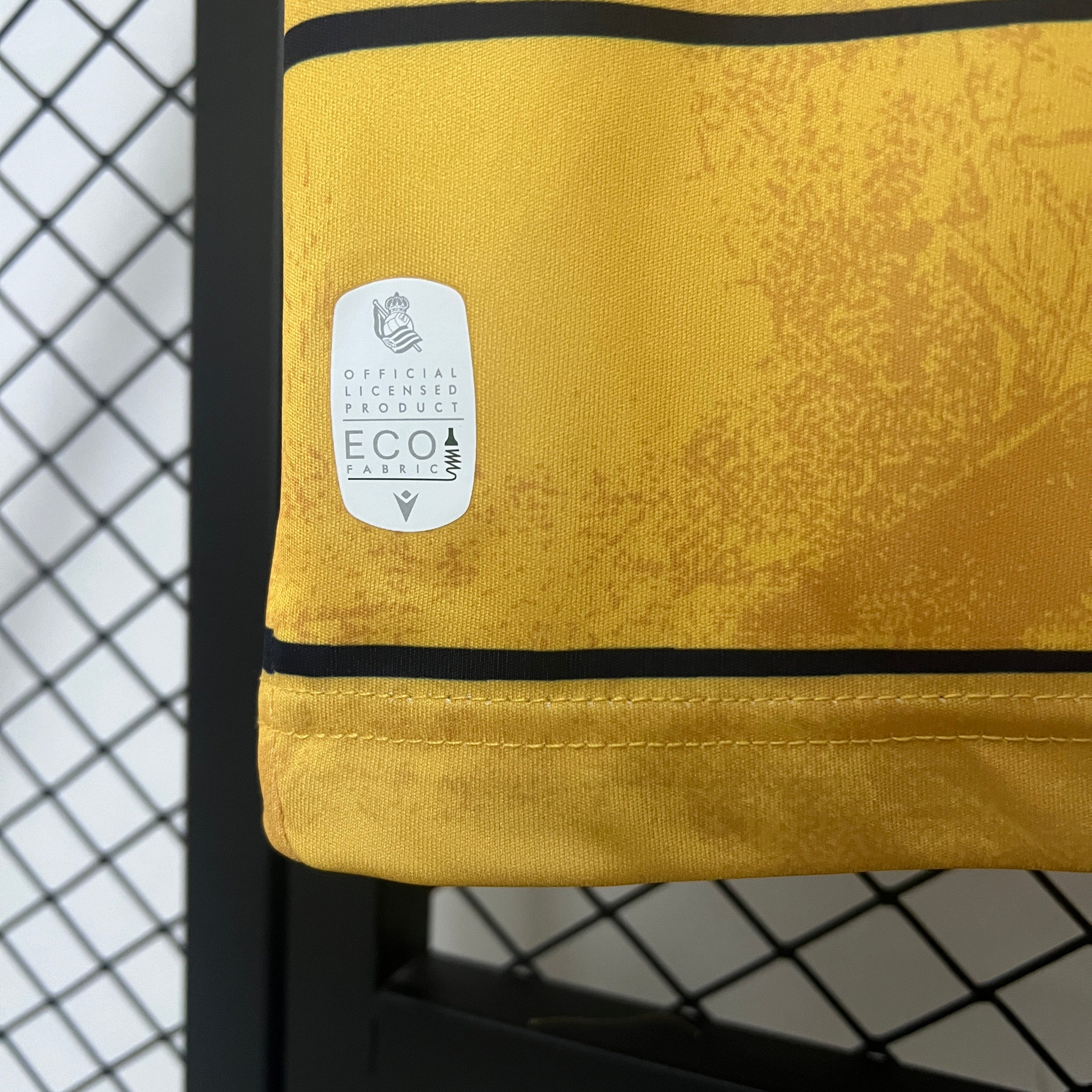 Real Sociedad away jersey. Season 24/25