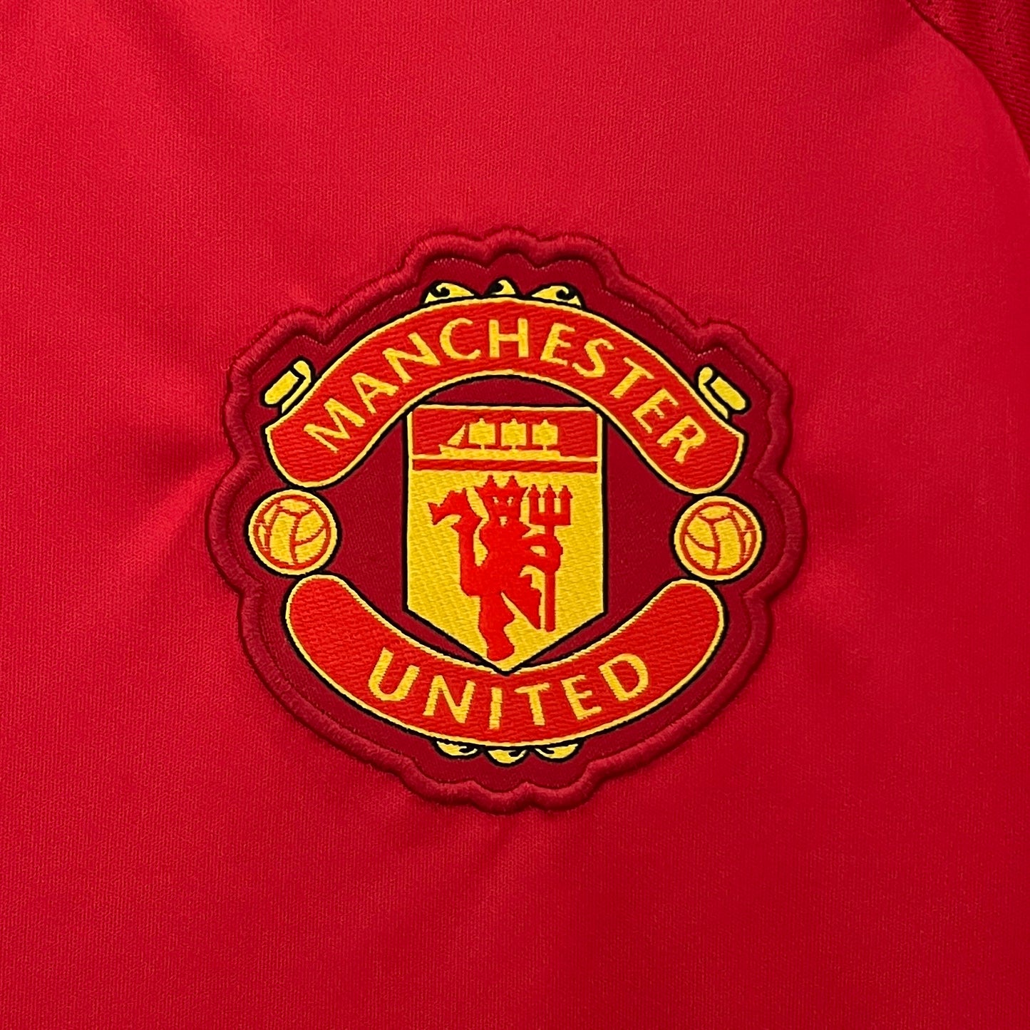 Manchester United home jersey. Season 24/25