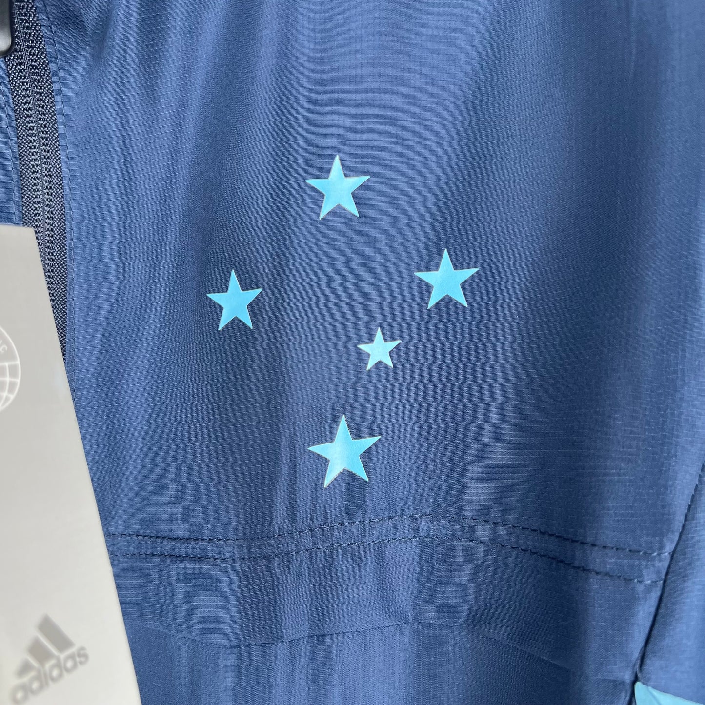 Cruzeiro Windbreaker