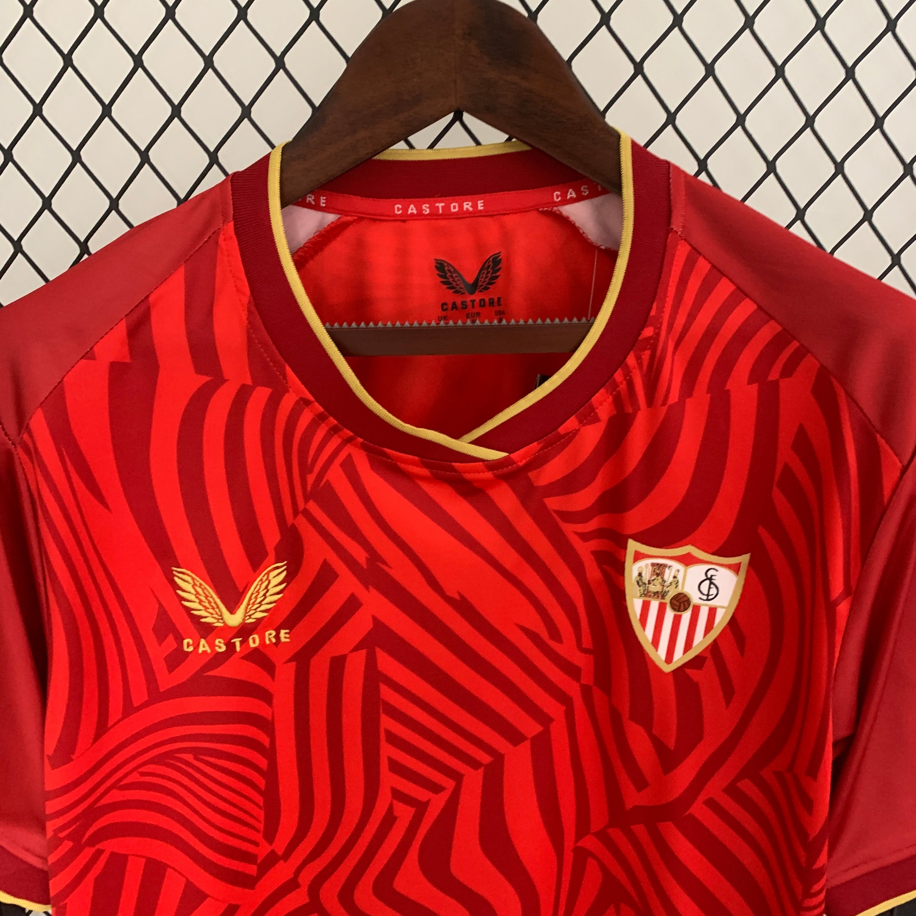Sevilla away jersey. Season 23/24
