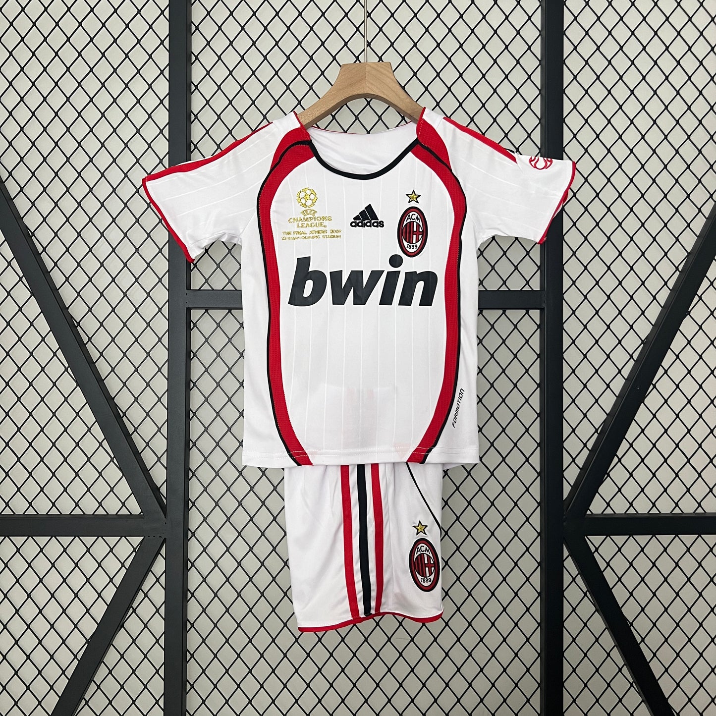 AC Milan away kids set. Season 06/07
