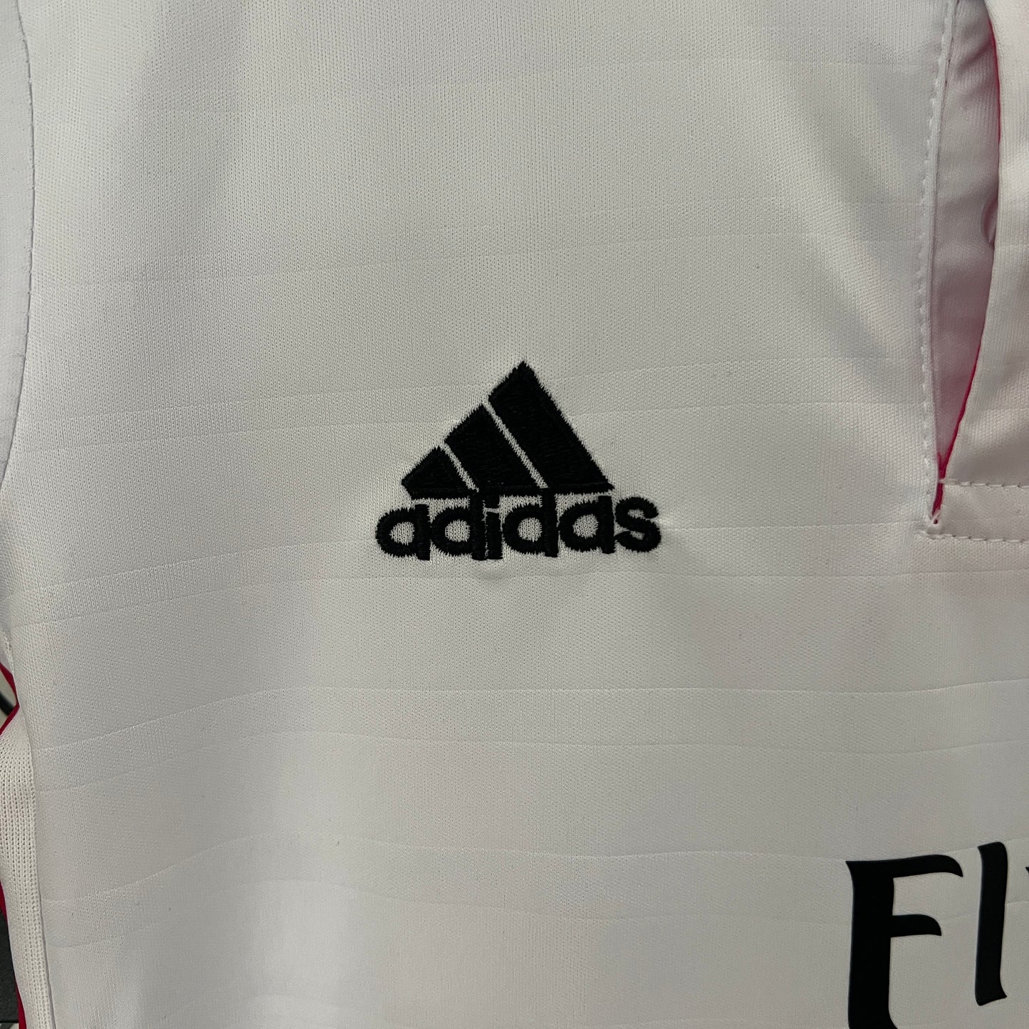 Real Madrid home kids set. Season 14/15