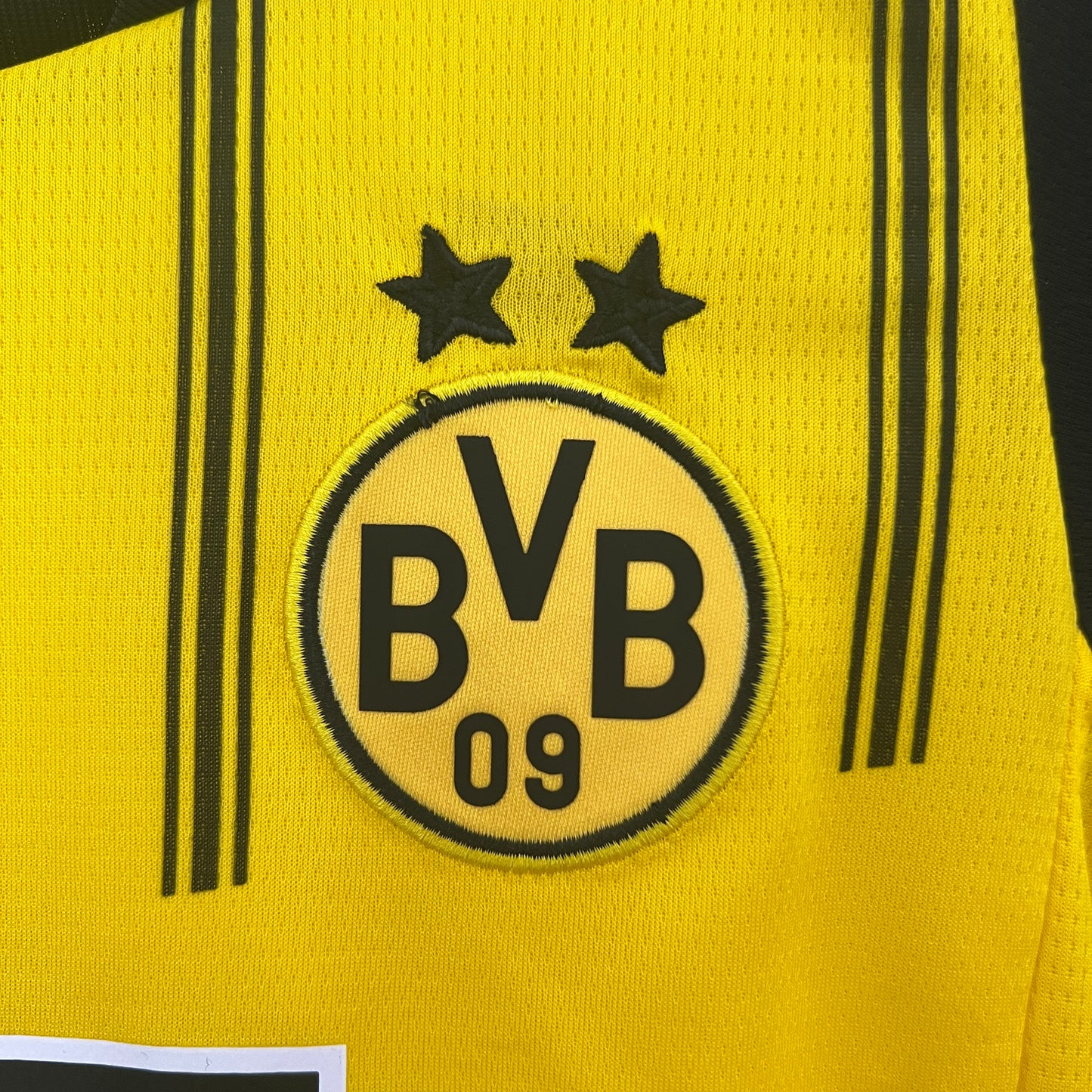 Borussia Dortmund home kids set. Season 24/25