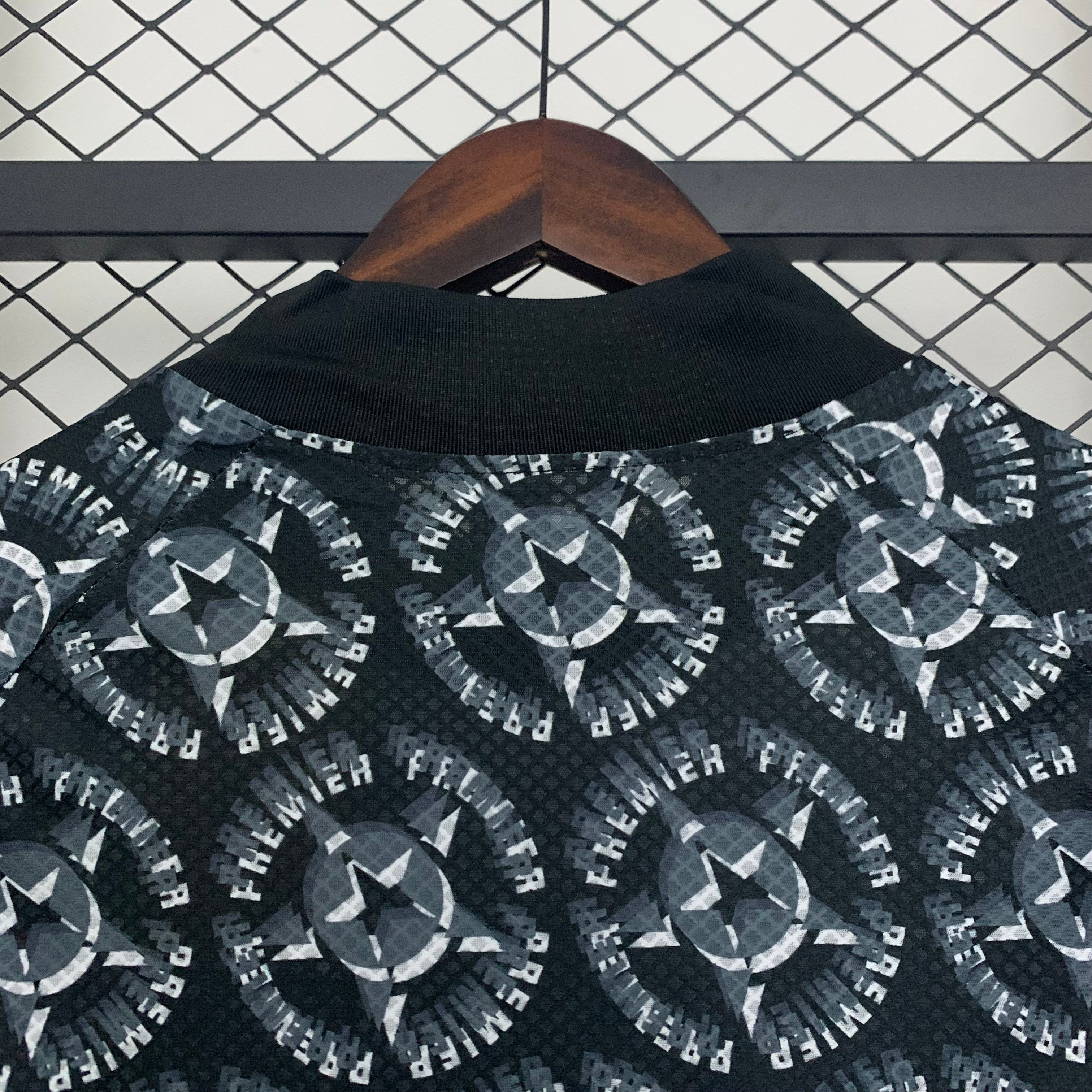 Arsenal goalkeeper home jersey. Season 94/95