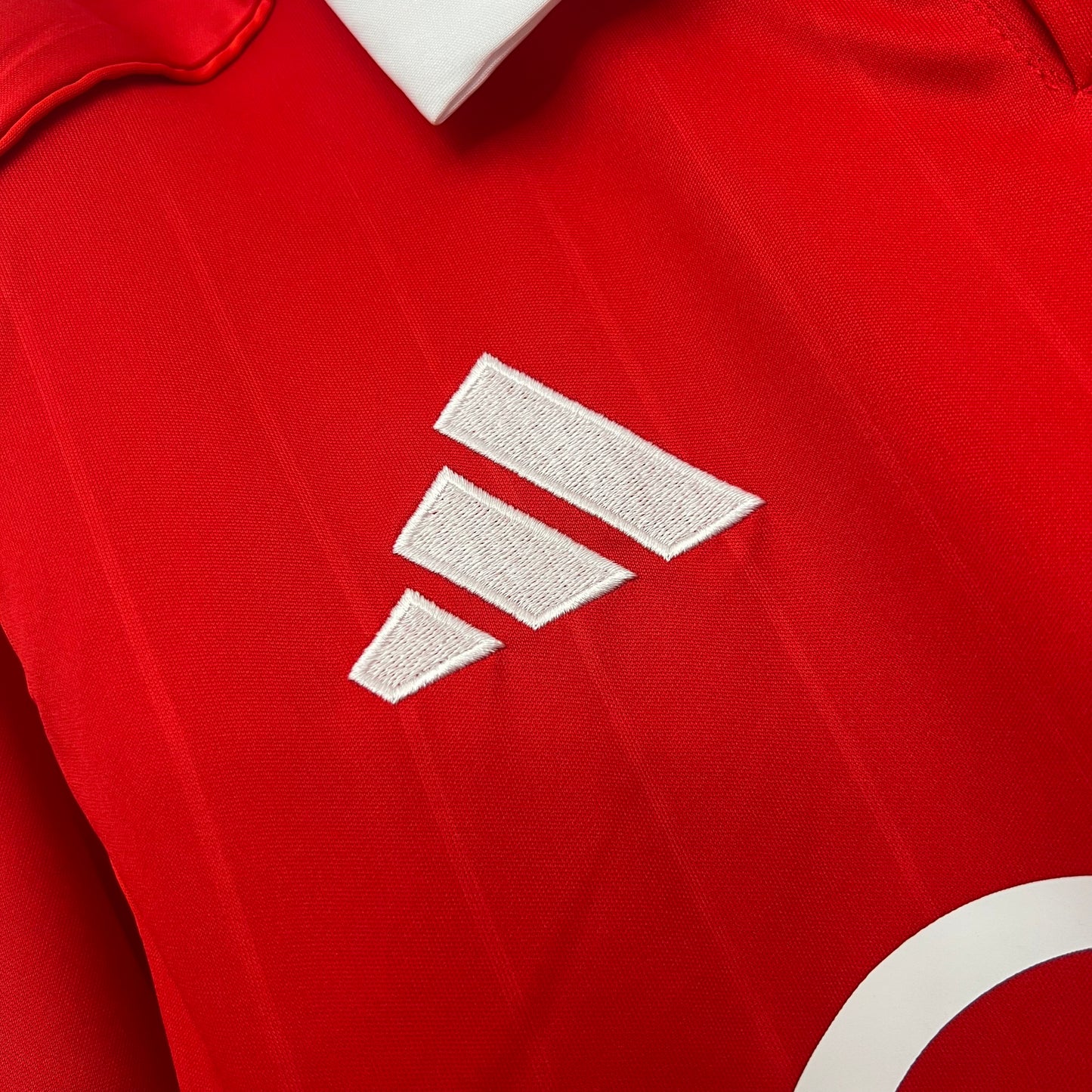 Sevilla away jersey. Season 25/26