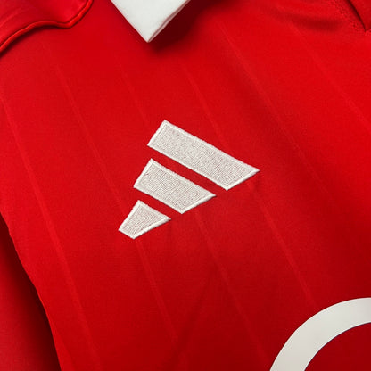 Sevilla away jersey. Season 25/26