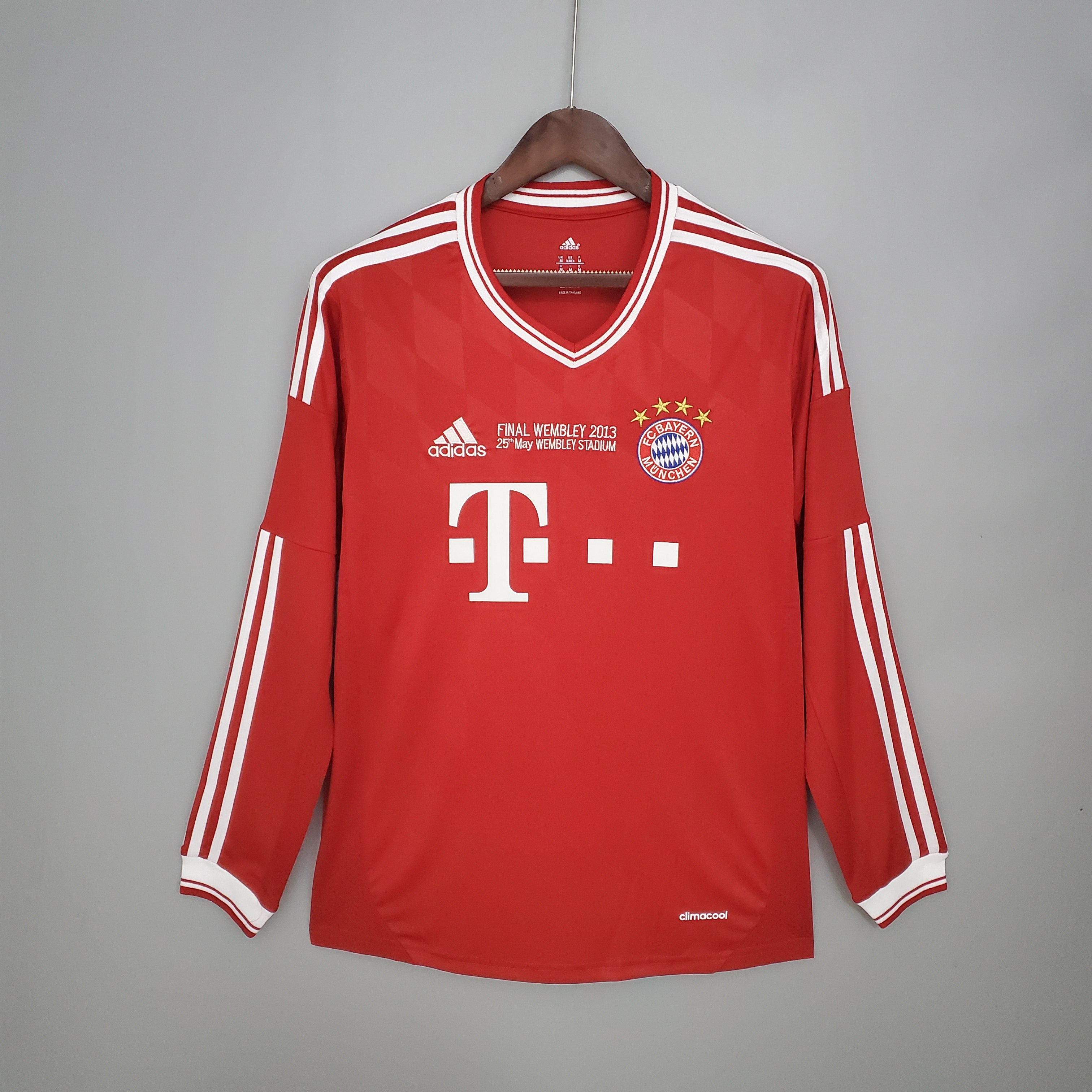Bayern Munich UCL 2013 Final longsleeve home jersey.