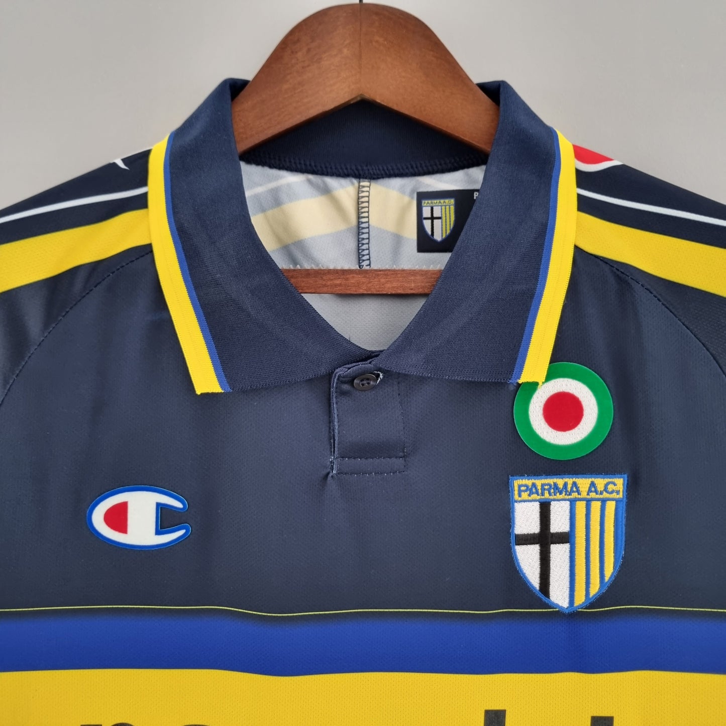 Parma away jersey. Season 99/00
