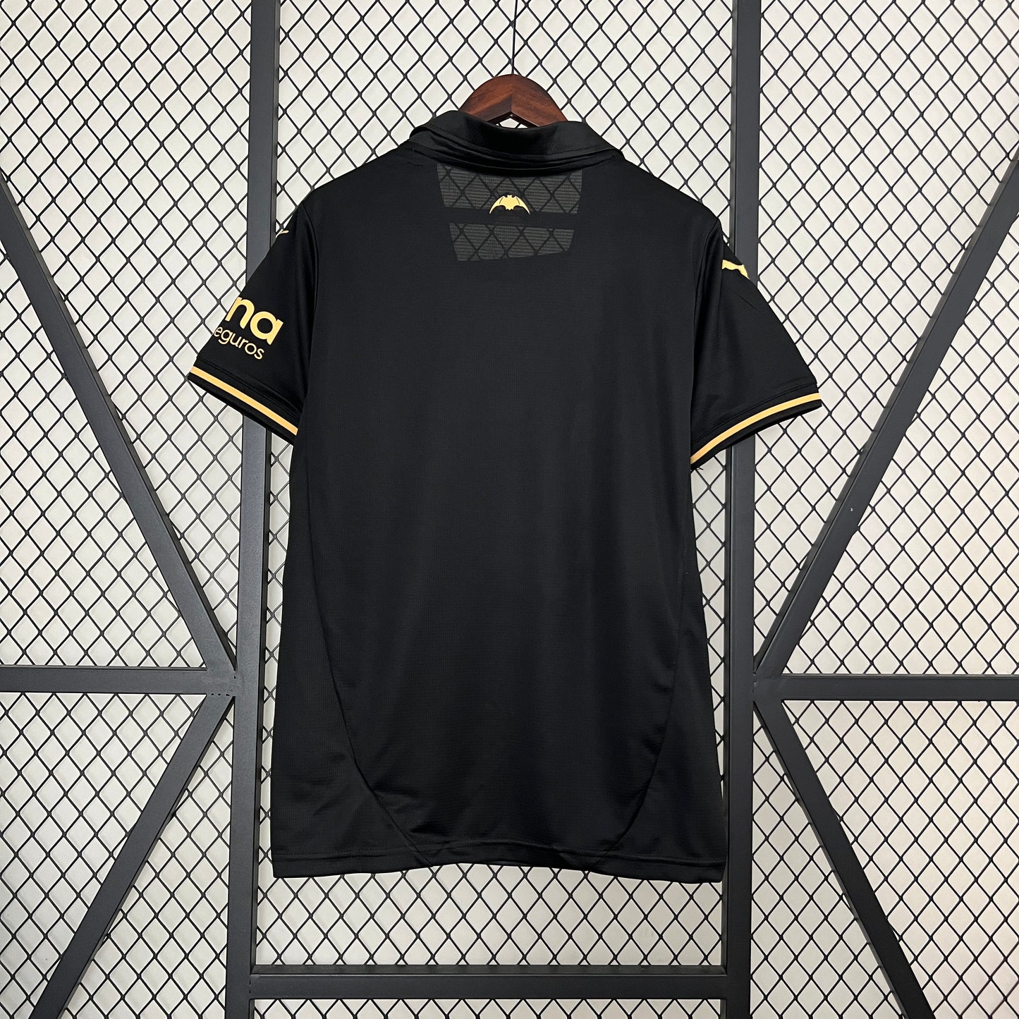 Valencia away jersey. Season 24/25