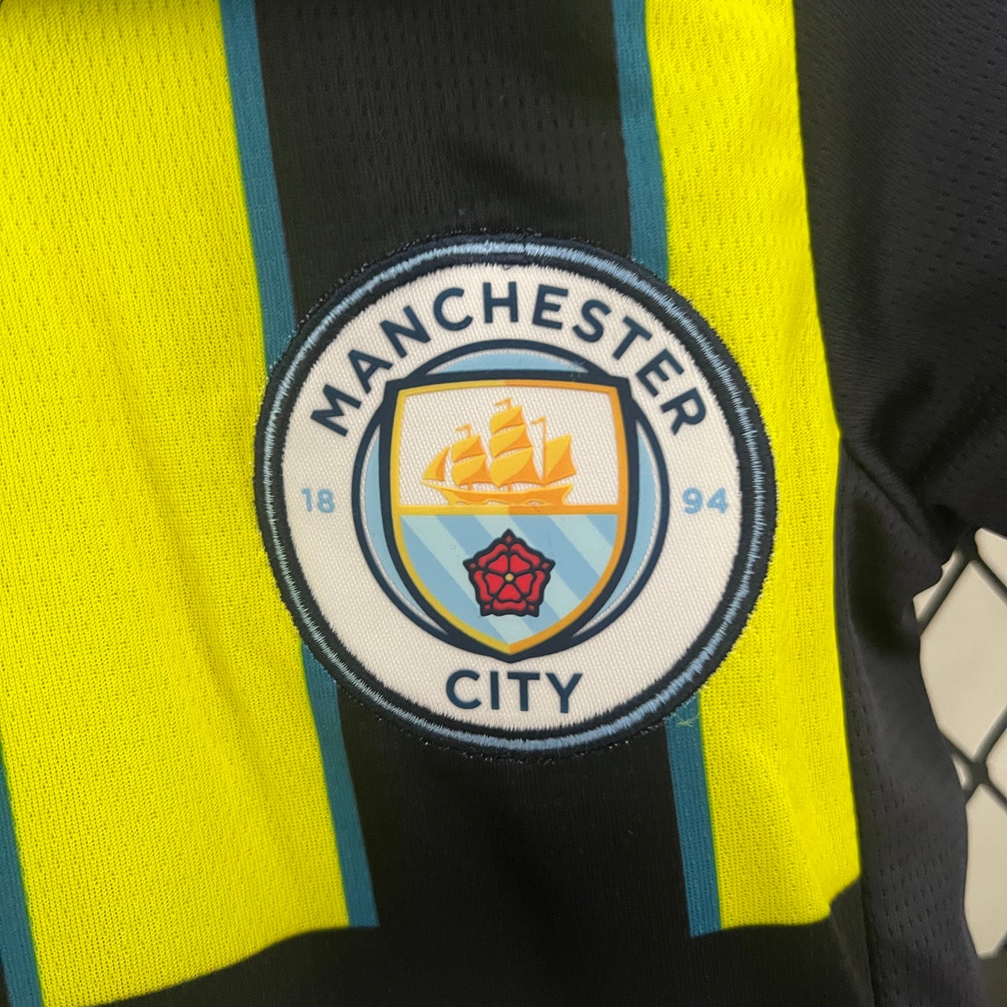 Manchester City away kids set. Season 24/25
