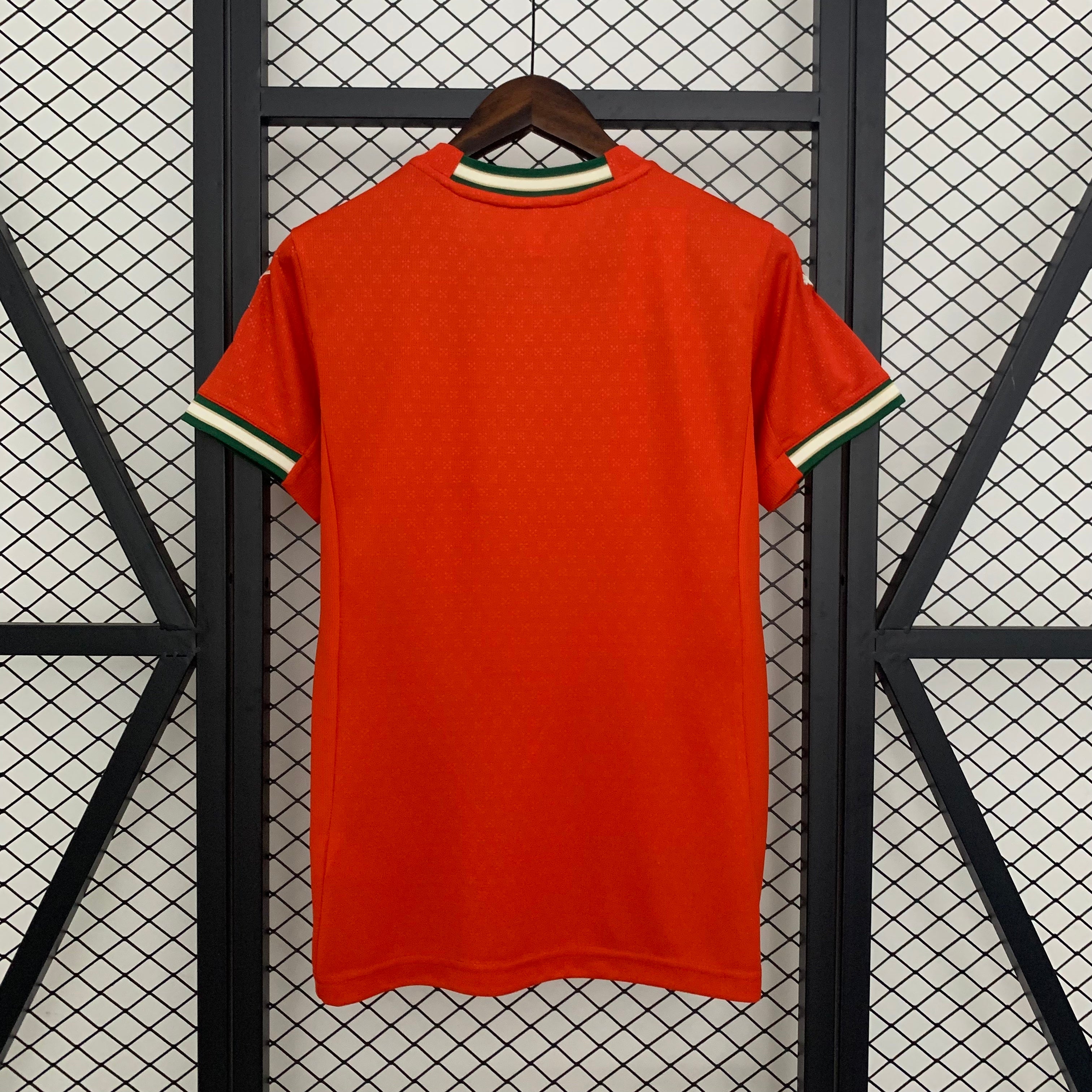 Portugal home jersey for women. Season 25/26