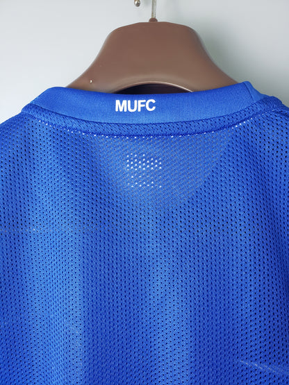 Manchester United away jersey. Season 08/09