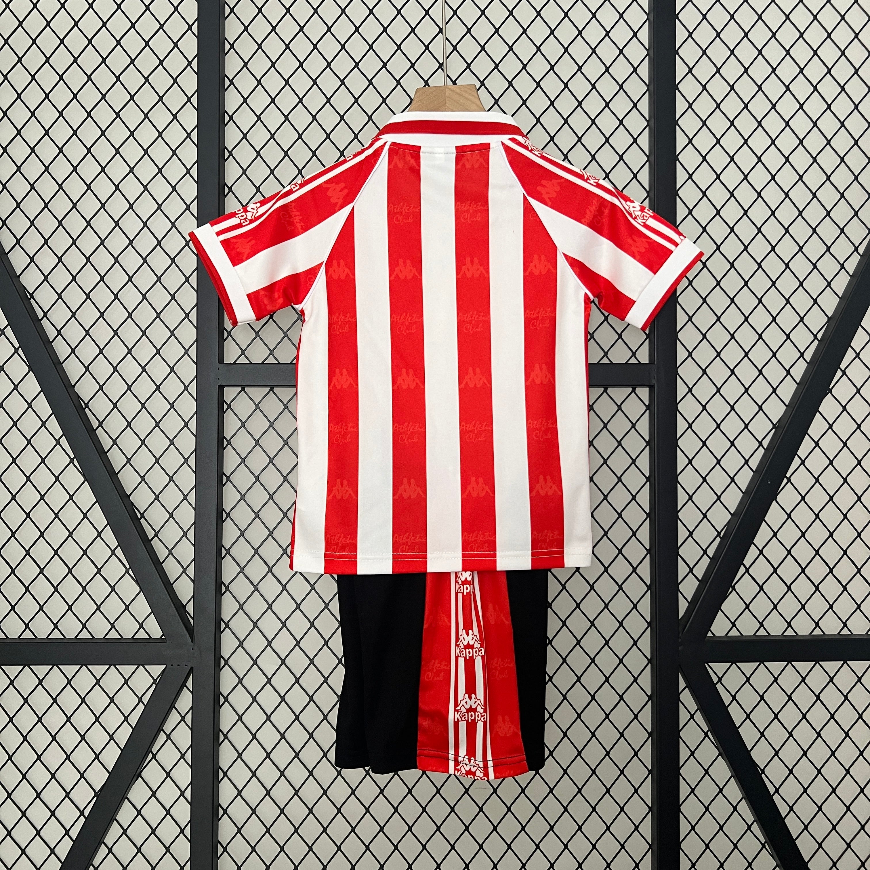 Athletic Bilbao home kids set. Season 95/97