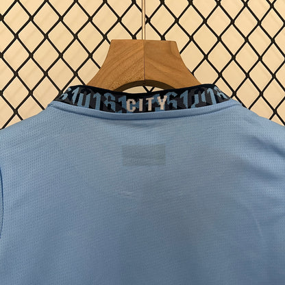 Manchester City home kids set. Season 24/25