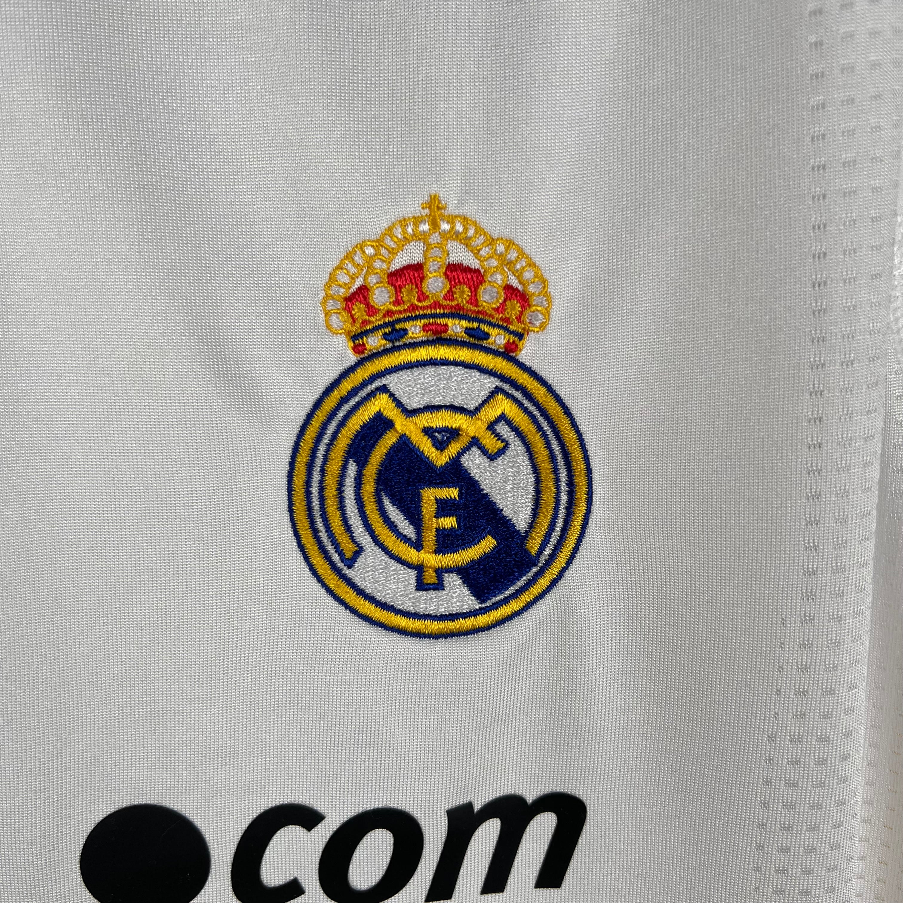 Real Madrid longsleeve home jersey. Season 09/10