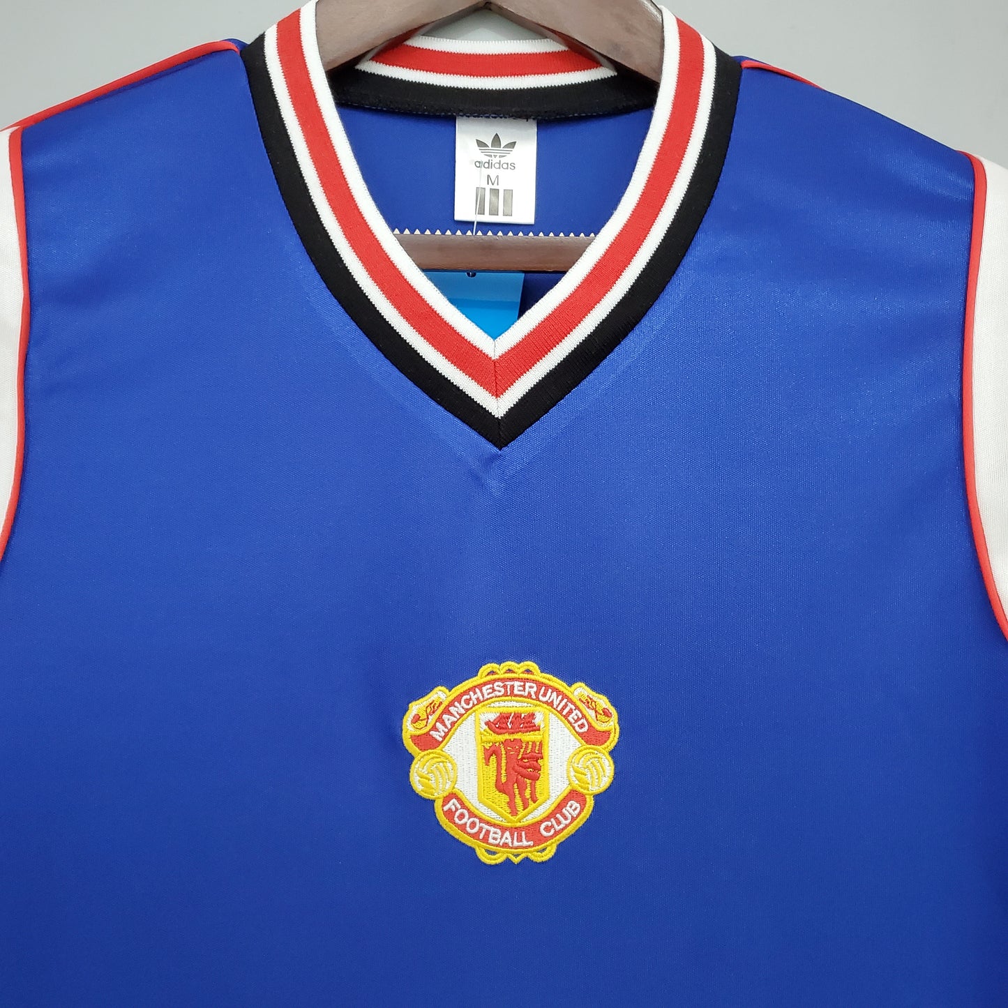 Manchester United away jersey. Season 85/86