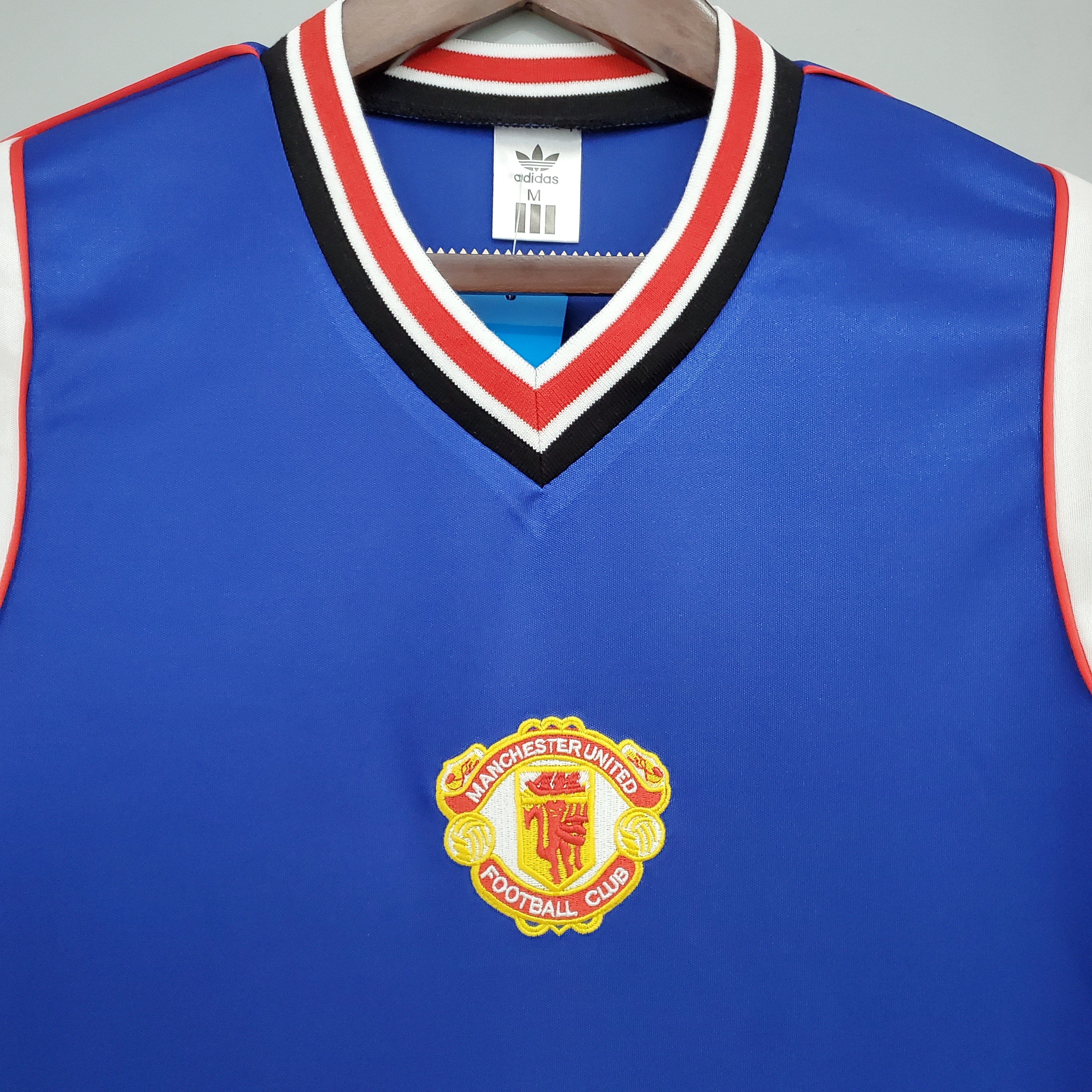 Manchester United away jersey. Season 85/86