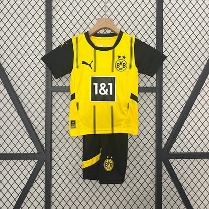 Borussia Dortmund home kids set. Season 24/25
