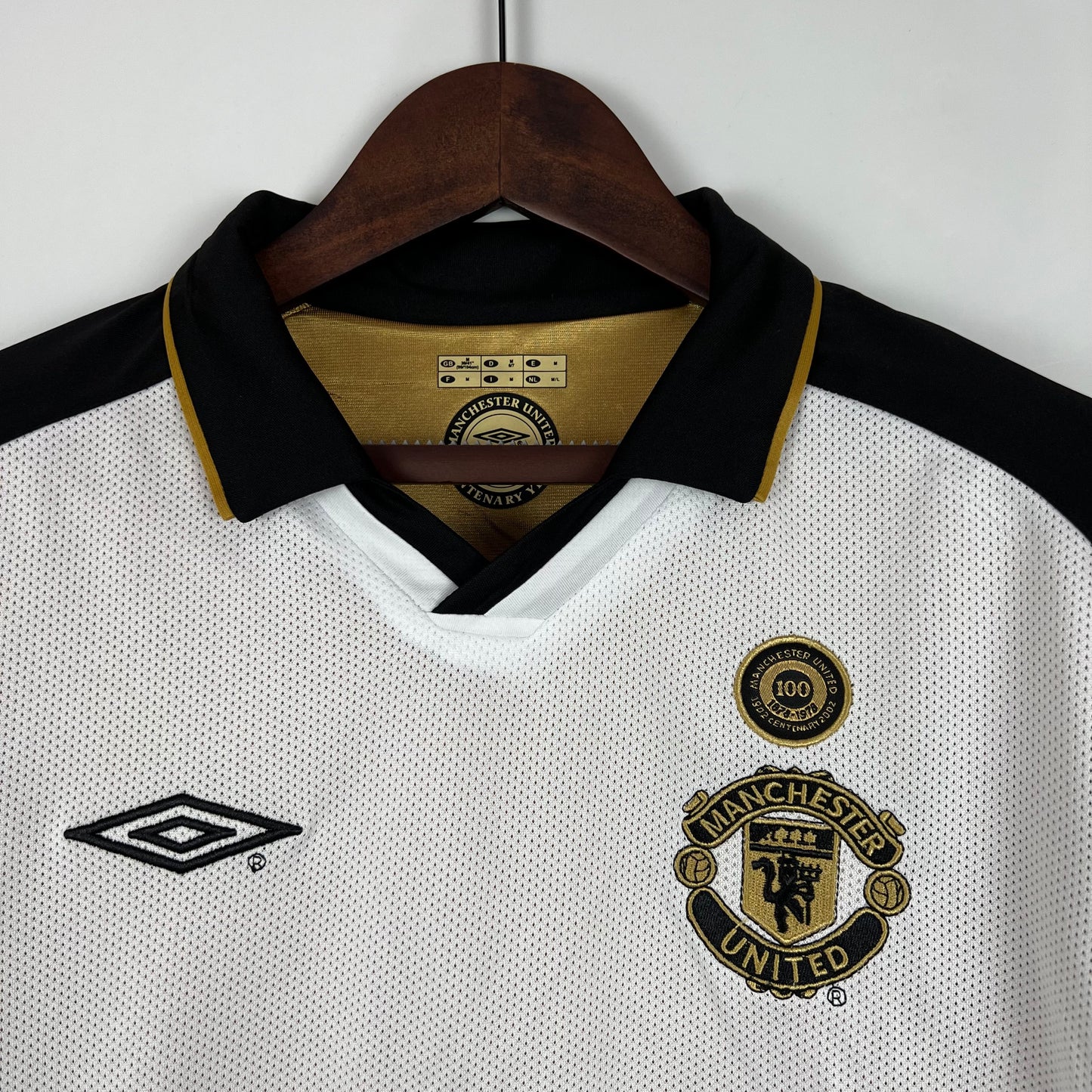 Manchester United 100th Anniversary double-sided longsleeve jersey. Season 01/02