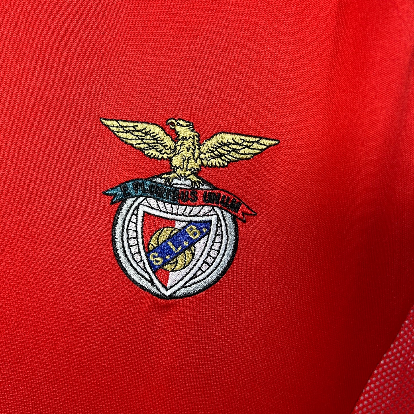 Benfica home jersey. Season 02/03