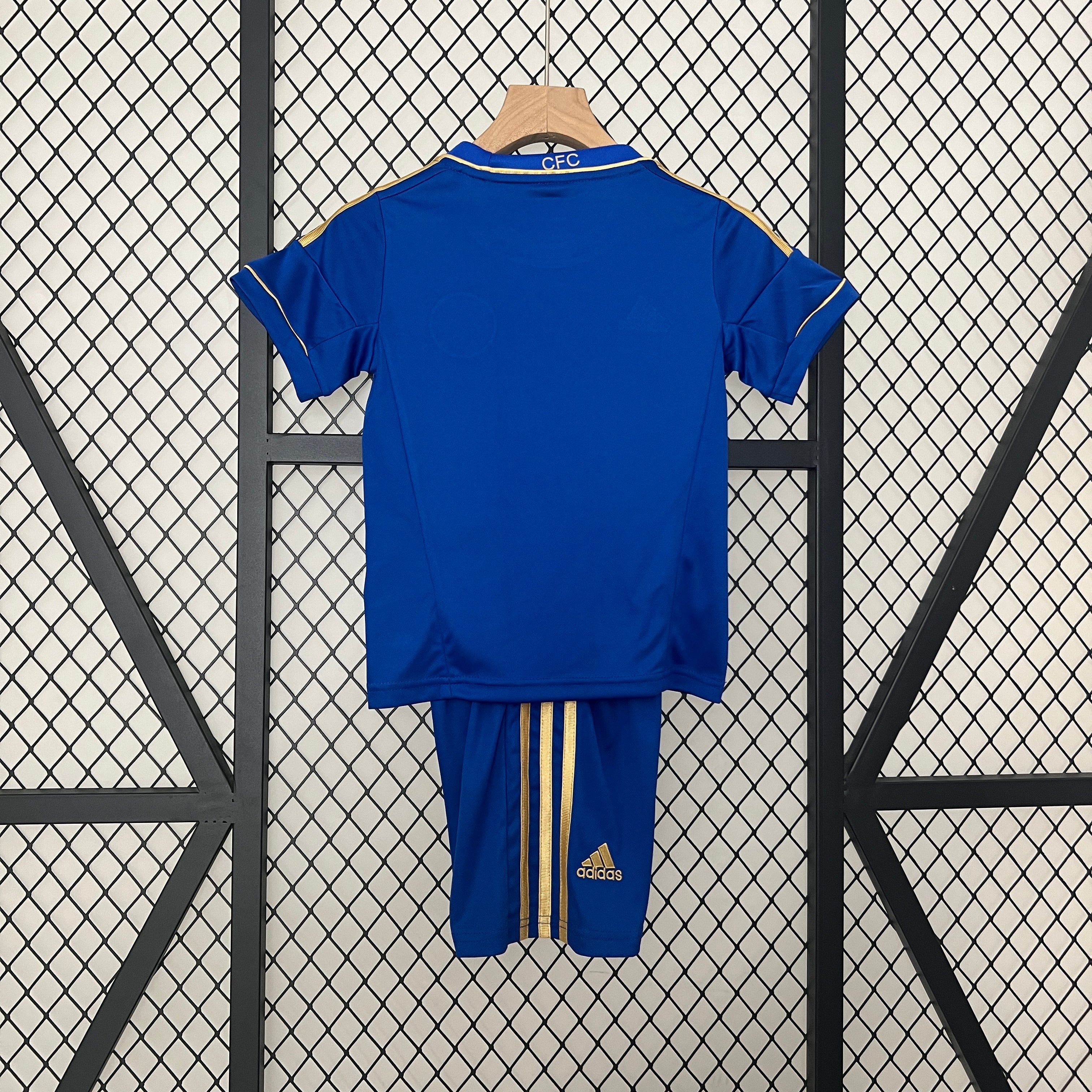 Chelsea home kids set. Season 12/13