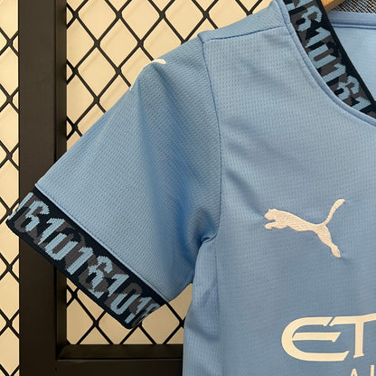 Manchester City home kids set. Season 24/25