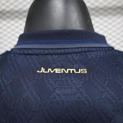 Juventus longsleeve third jersey. Season 24/25 (Player Version)