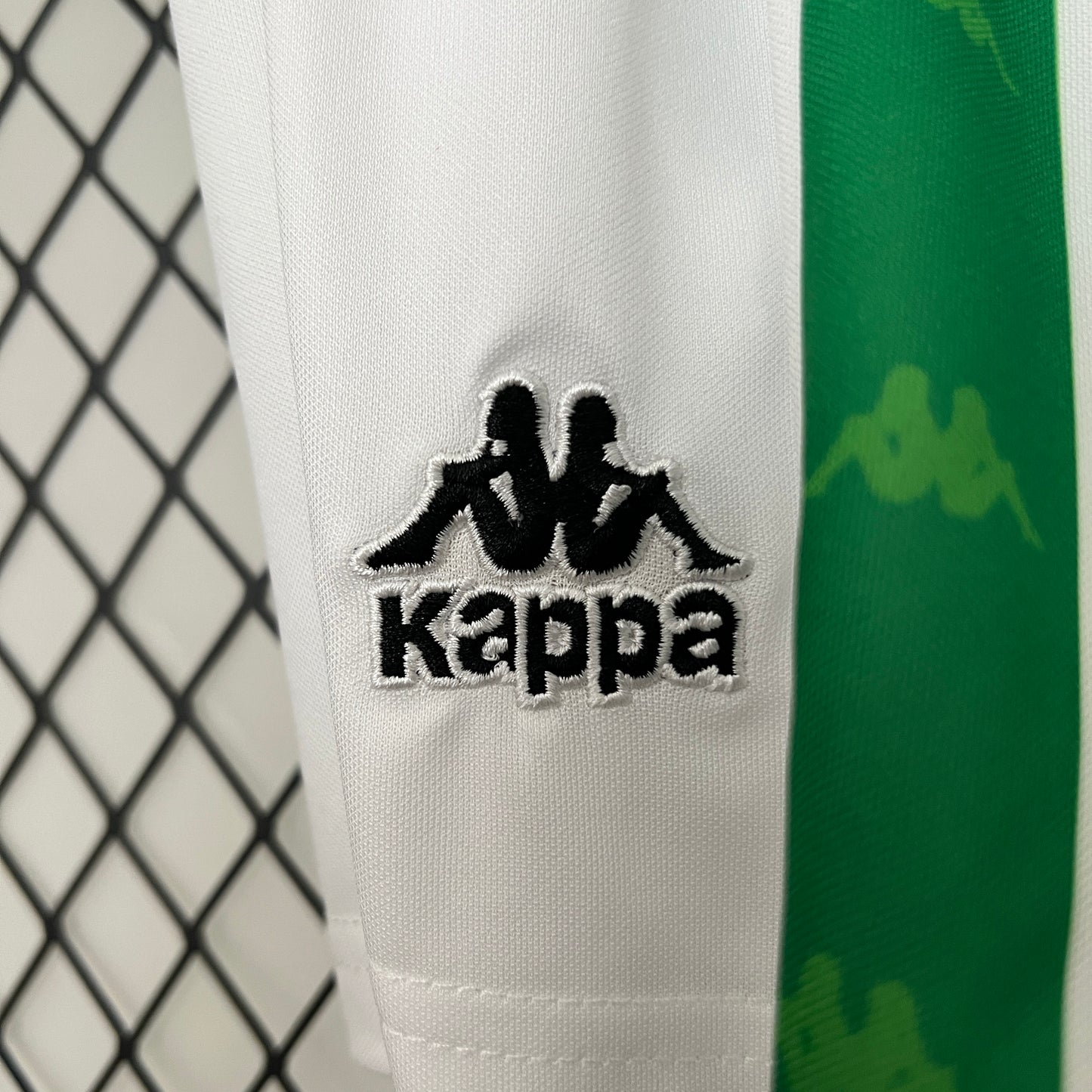Real Betis home kids set. Season 95/96