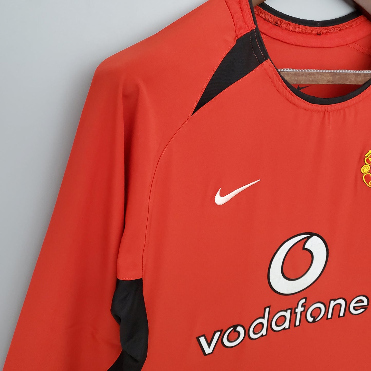Manchester United logsleeve home jersey. Season 03/04
