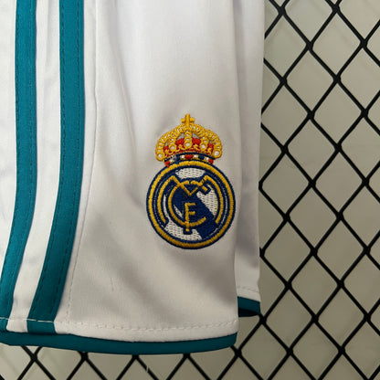 Real Madrid home kids set. Season 17/18