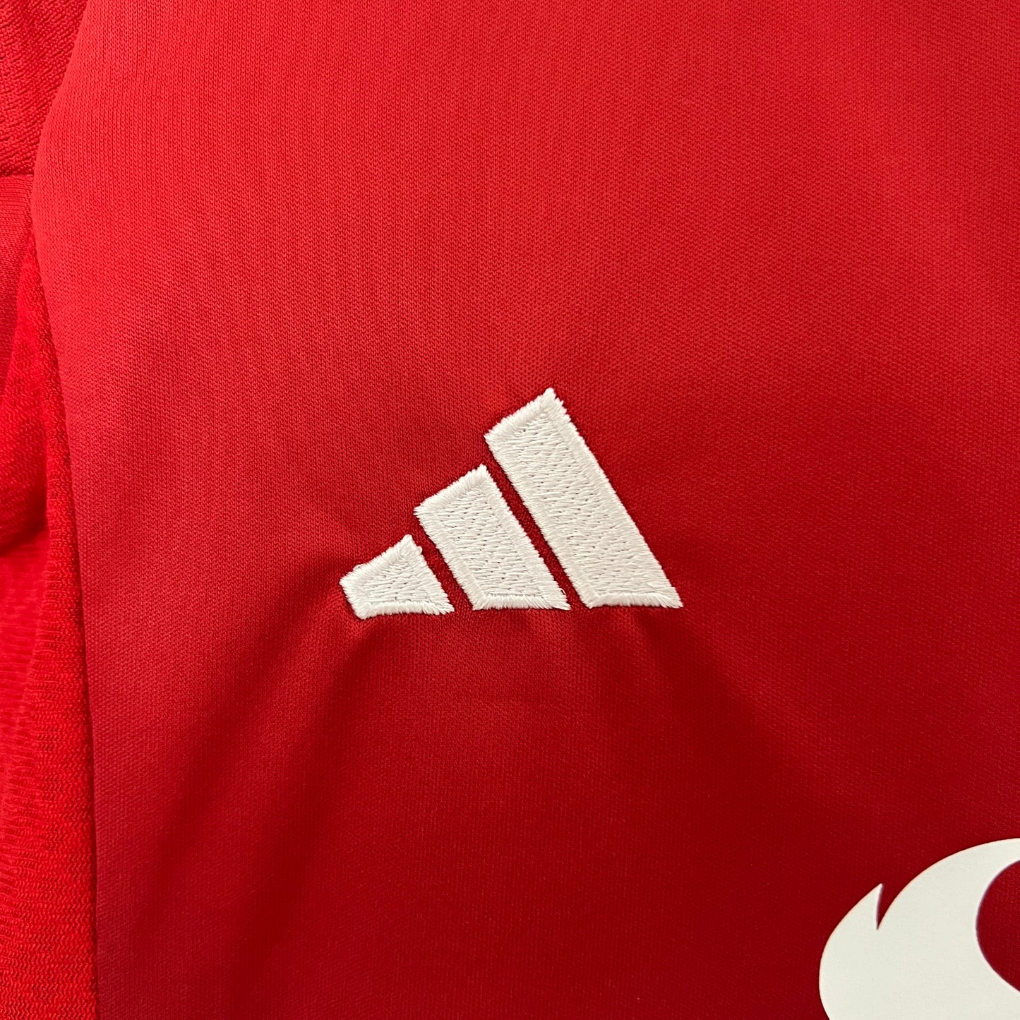 Manchester United home kids set. Season 24/25