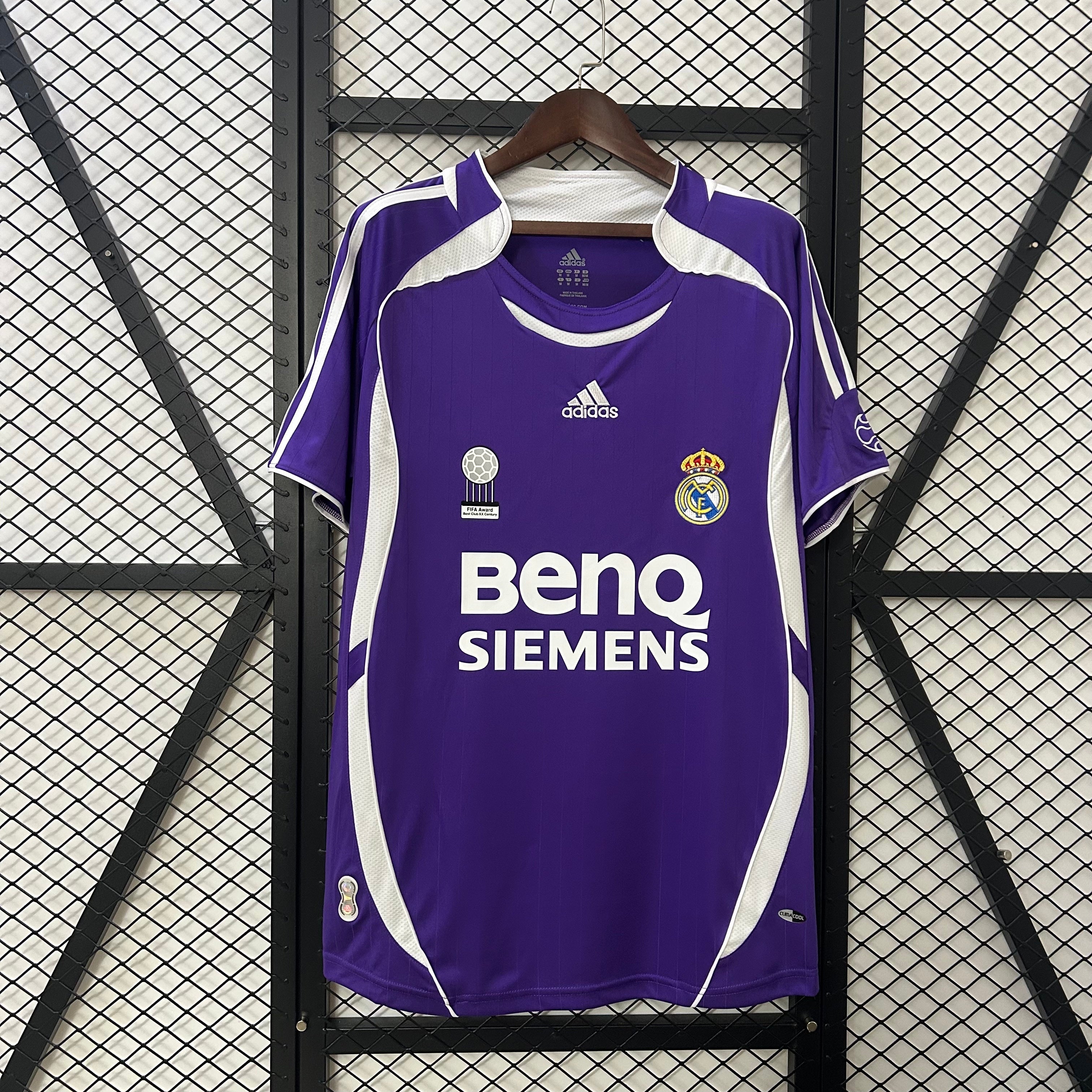 Real Madrid third jersey. Season 06/07