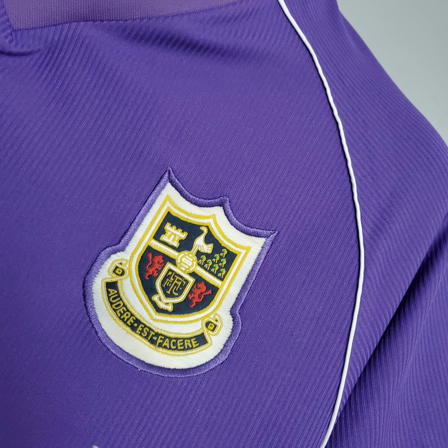 Tottenham Hotspur away jersey. Season 98/99