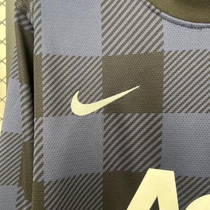 Manchester United longsleeve away jersey. Season 13/14