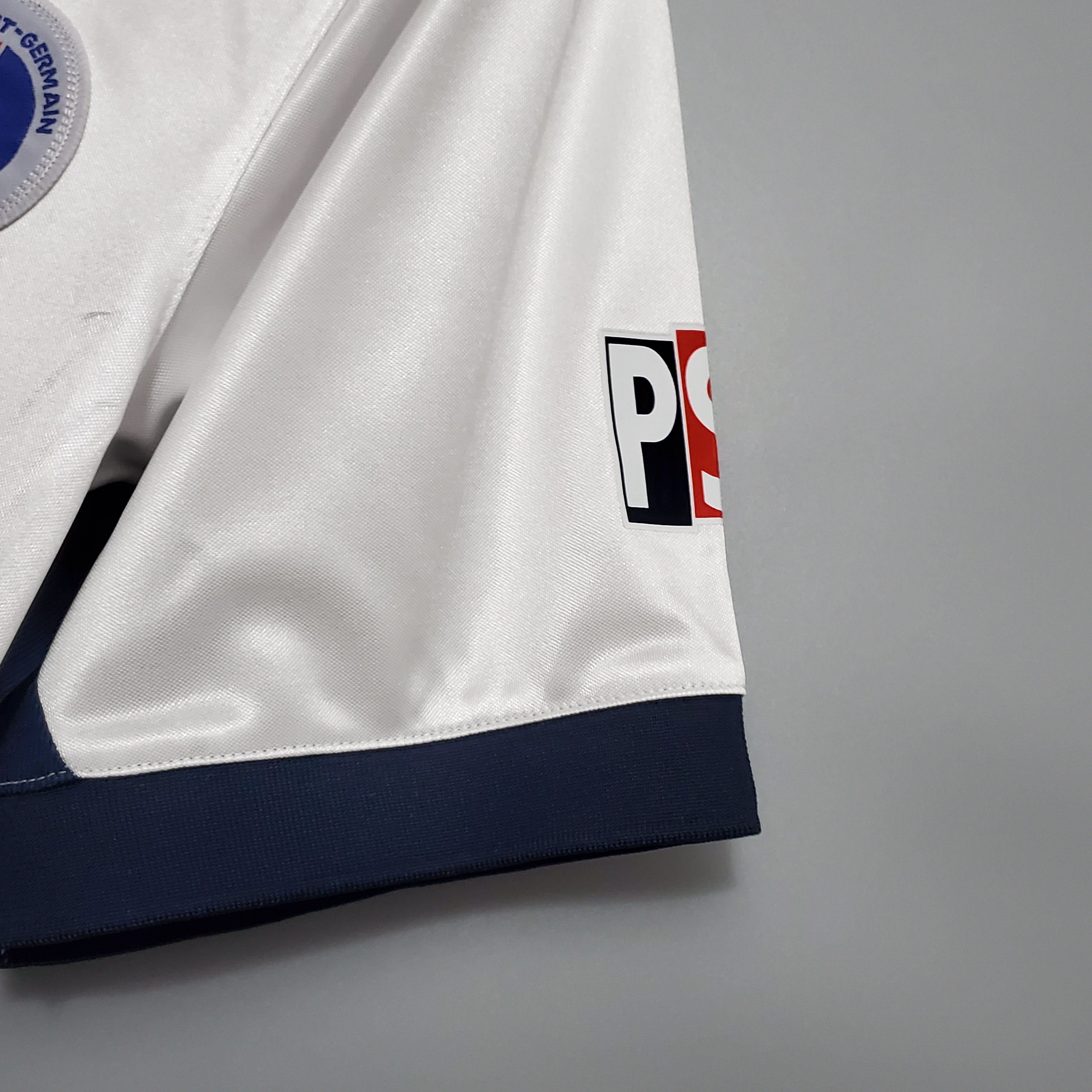 PSG away jersey. Season 98/99