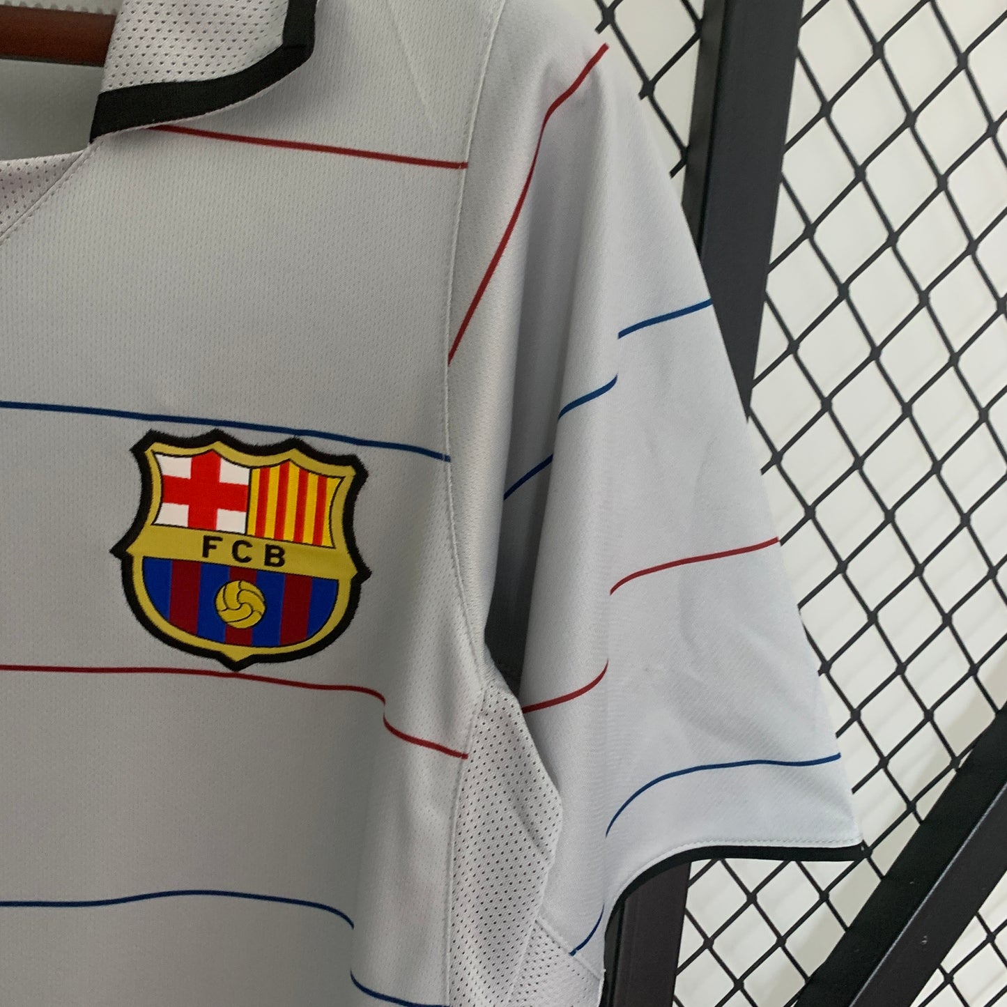 Barcelona away jersey. Season 03/04