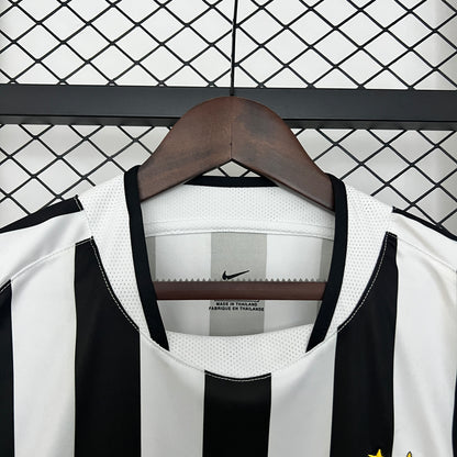 Juventus home jersey. Season 03/04