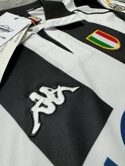 Juventus home jersey. Season 97/98. Alessandro Del Piero