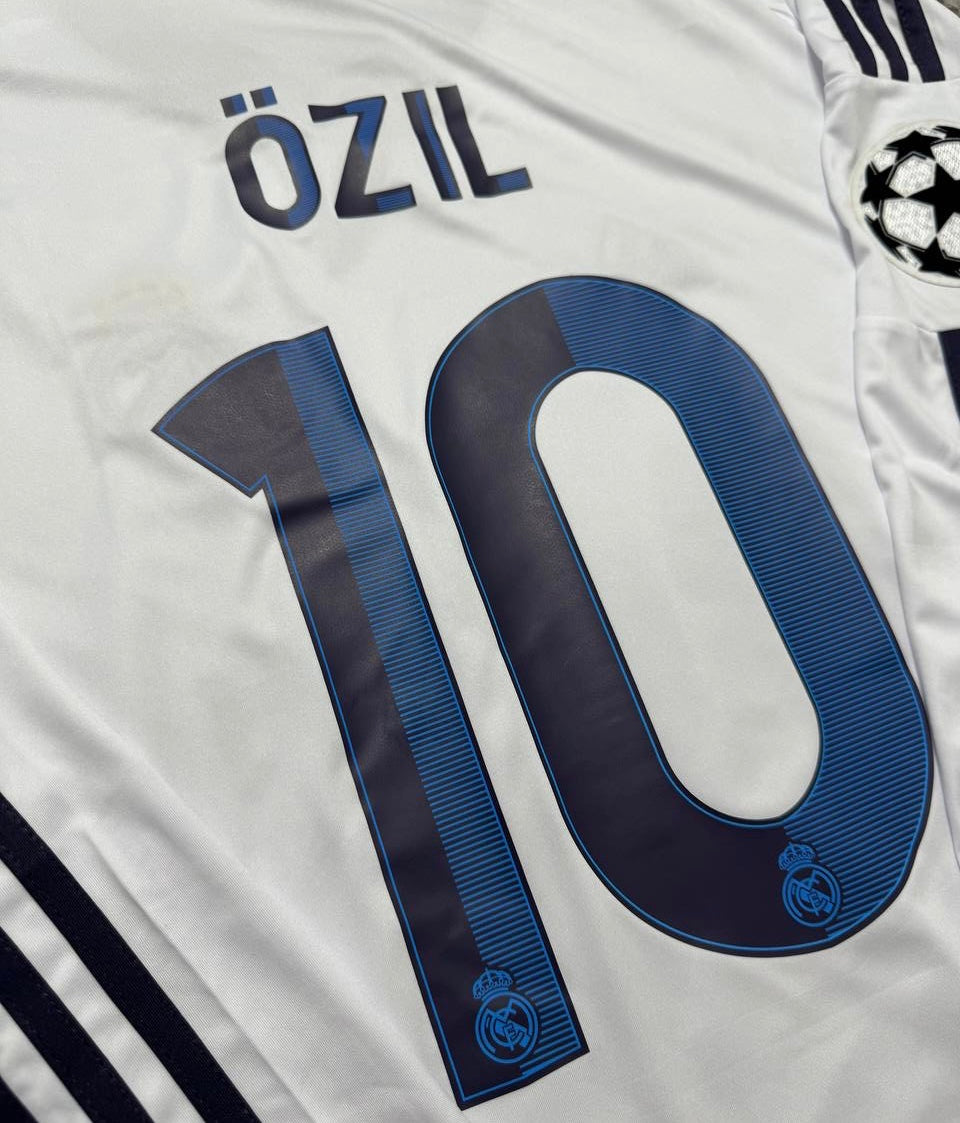 Real Madrid longsleeve home jersey. Season 12/13. Mesut Ozil.