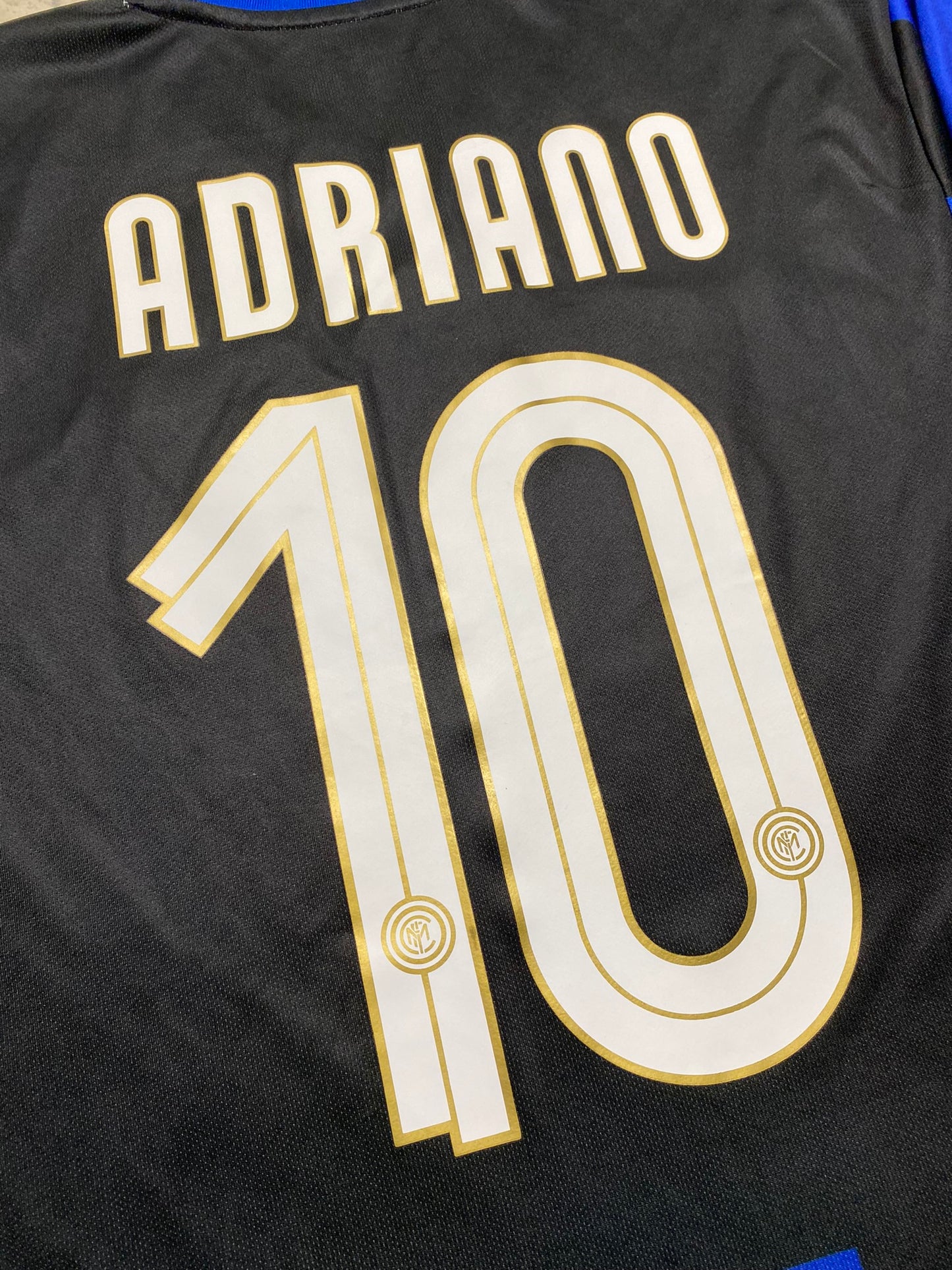 Inter Milan home jersey. Season 08/09. Adriano "Imperatore" Leite Ribeiro