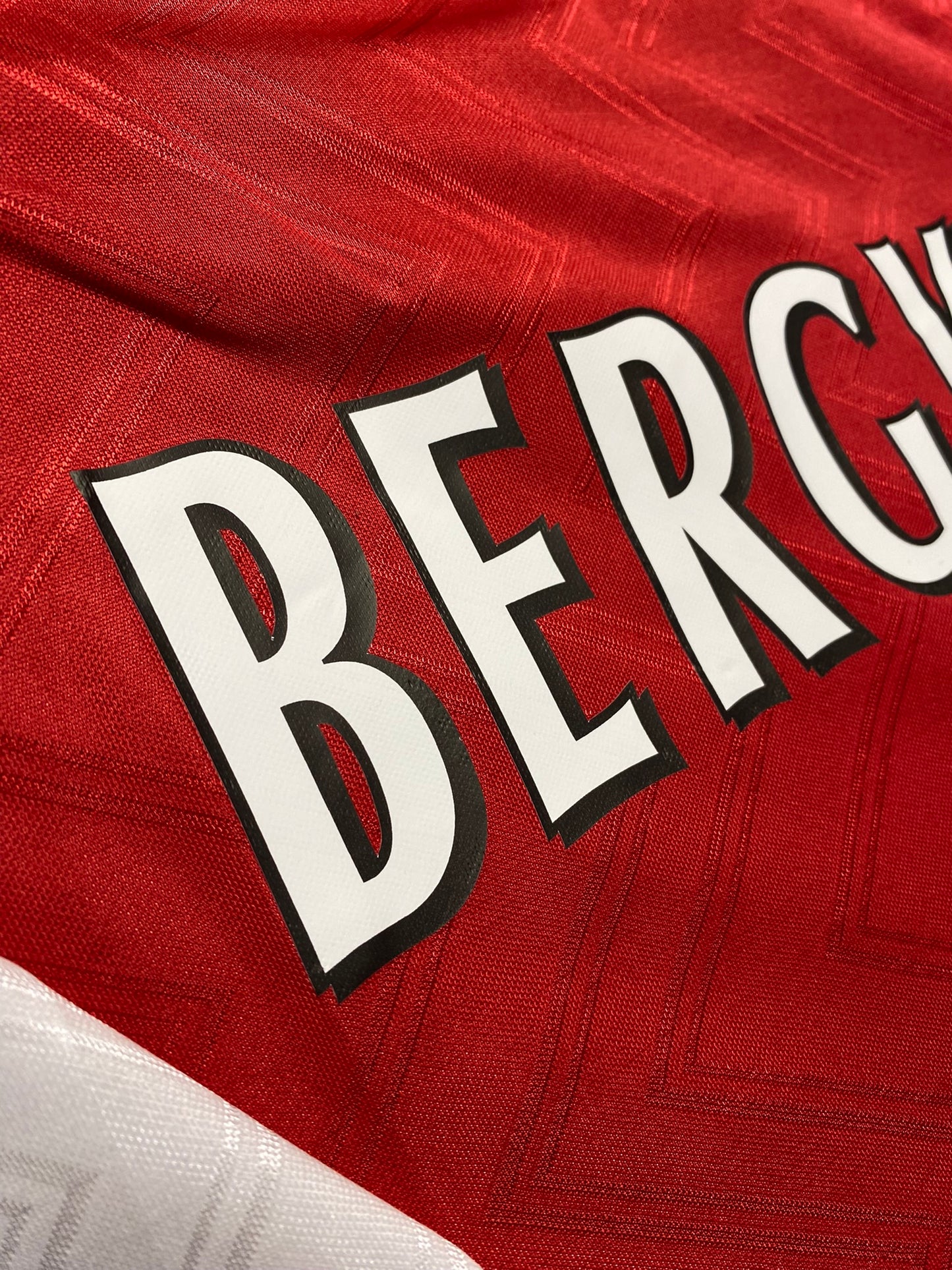 Arsenal home jersey. Season 96/97. Dennis Bergkamp