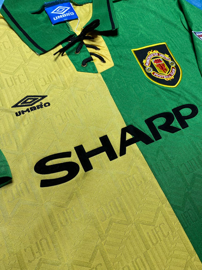 Manchester United away jersey. Season 93/94. Bryan Robson.